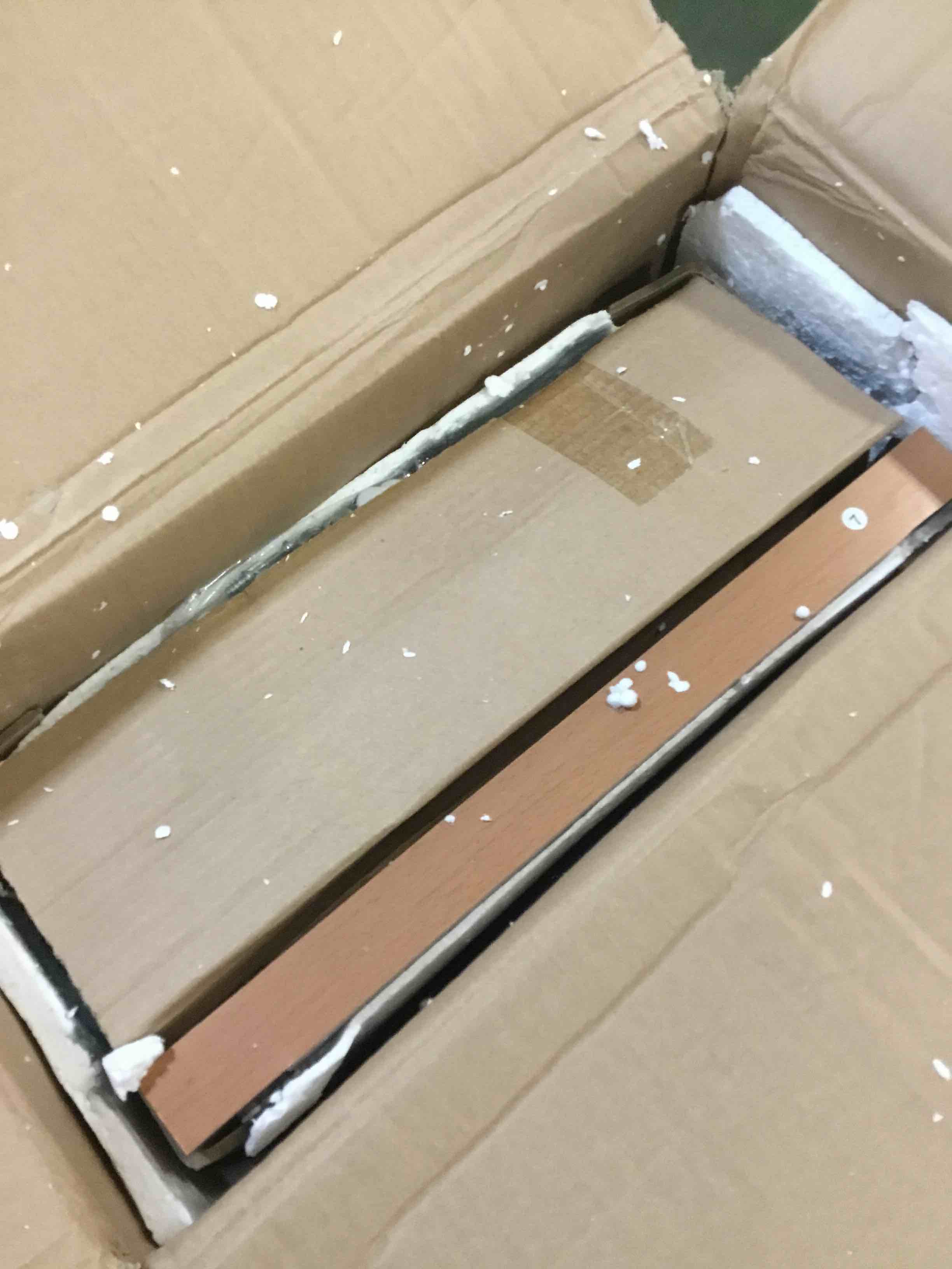 https://s3.amazonaws.com/lotting-images-prod/bidfta/RED5259148_1692709416128.jpeg
