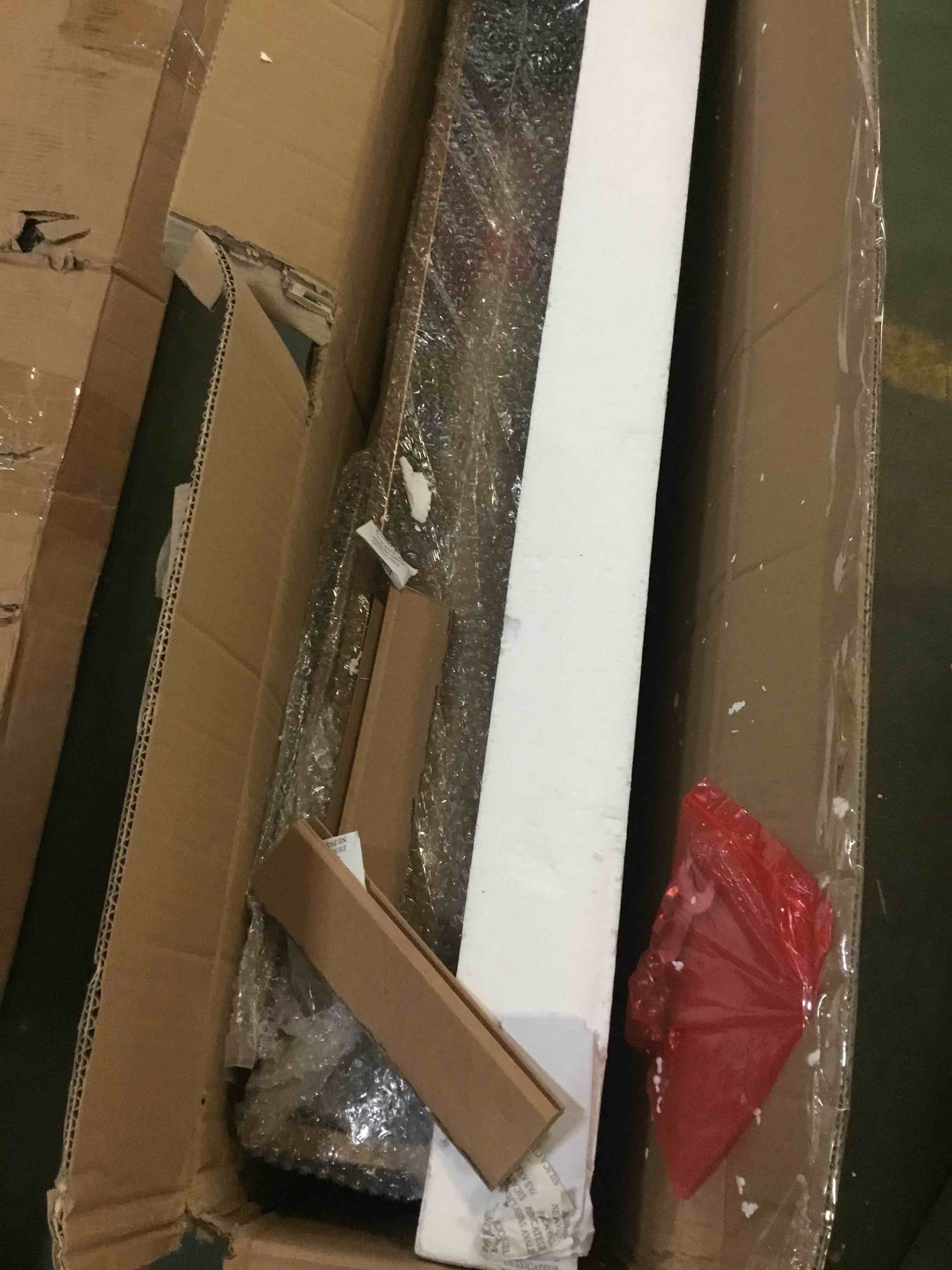 https://s3.amazonaws.com/lotting-images-prod/bidfta/RED5259155_1692710946624.jpeg