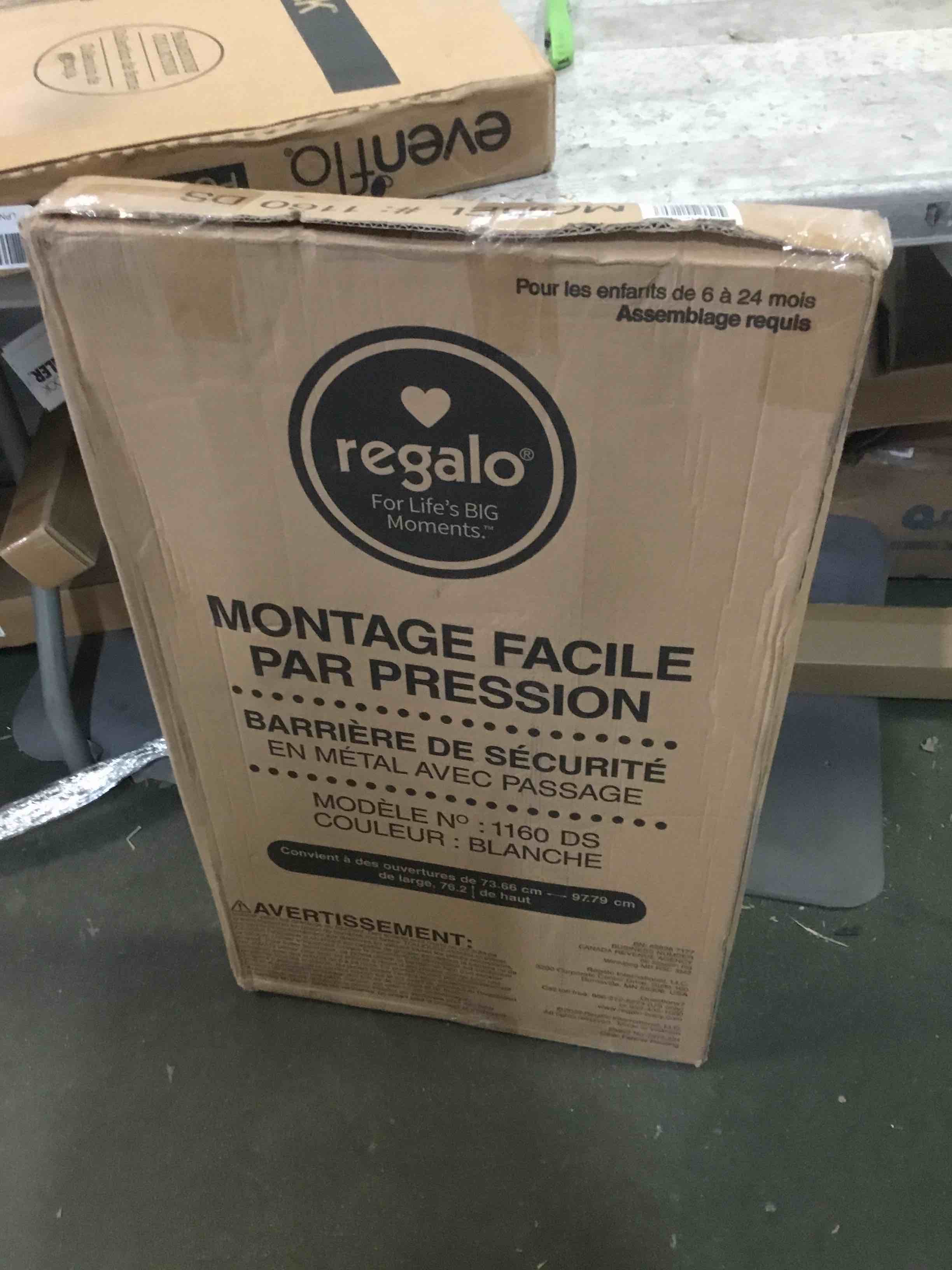 https://s3.amazonaws.com/lotting-images-prod/bidfta/RED5259286_1692733891645.jpeg
