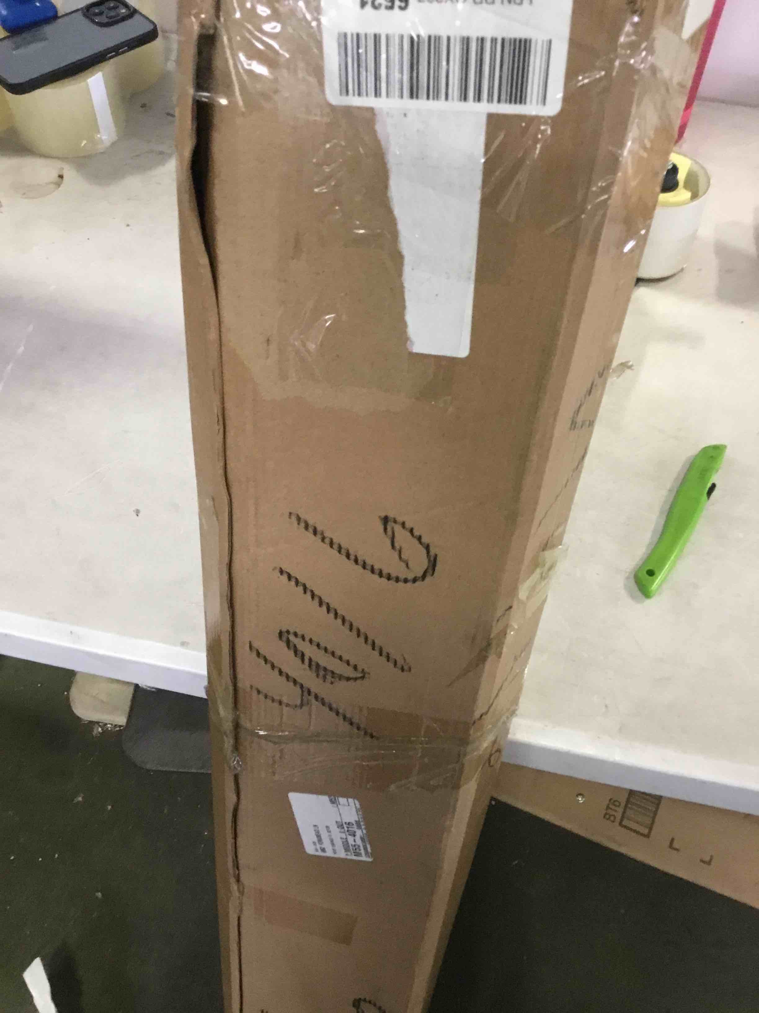https://s3.amazonaws.com/lotting-images-prod/bidfta/RED5259377_1692800805324.jpeg