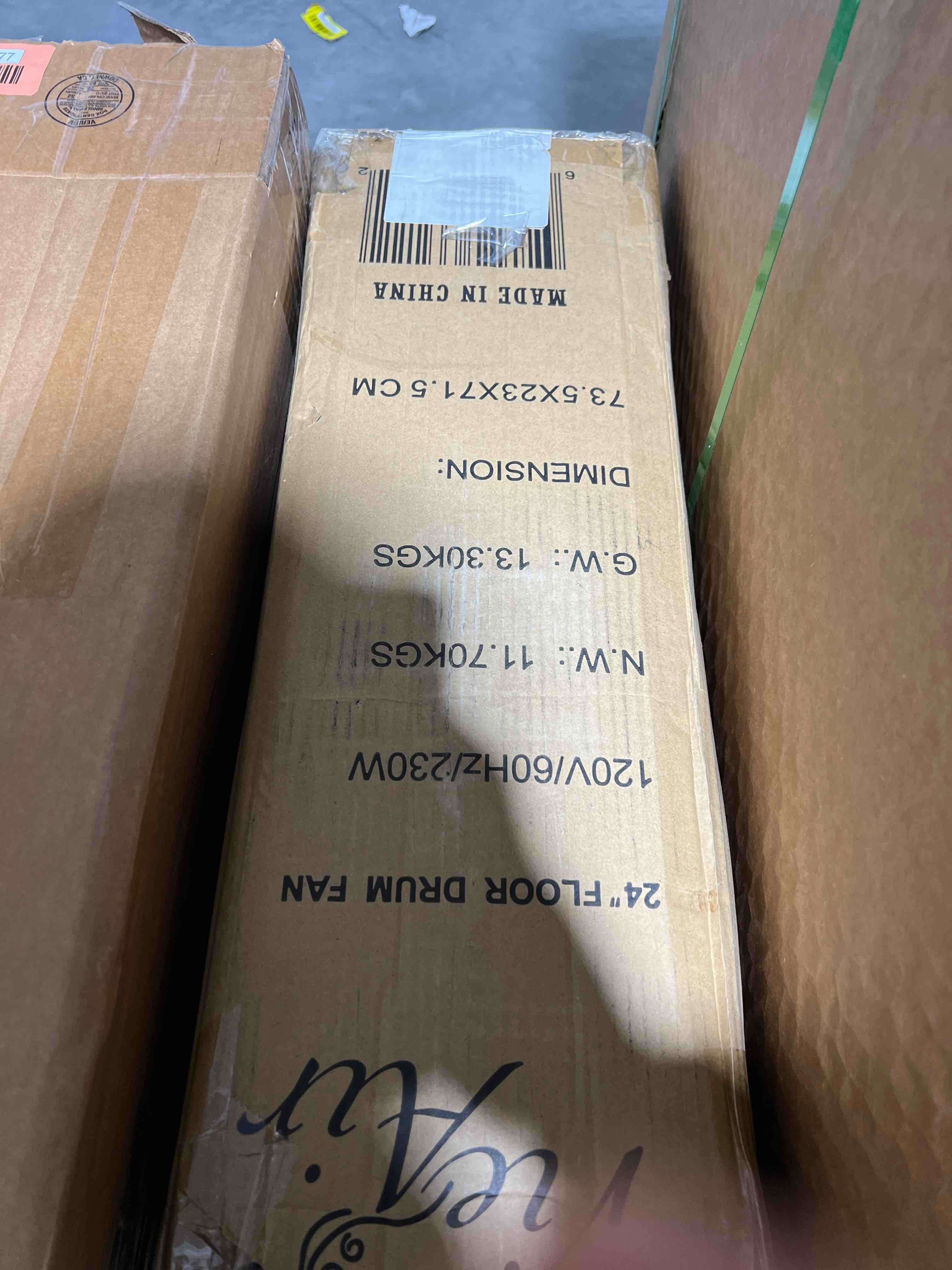 https://s3.amazonaws.com/lotting-images-prod/bidfta/RED5261279_1696912112837.jpeg