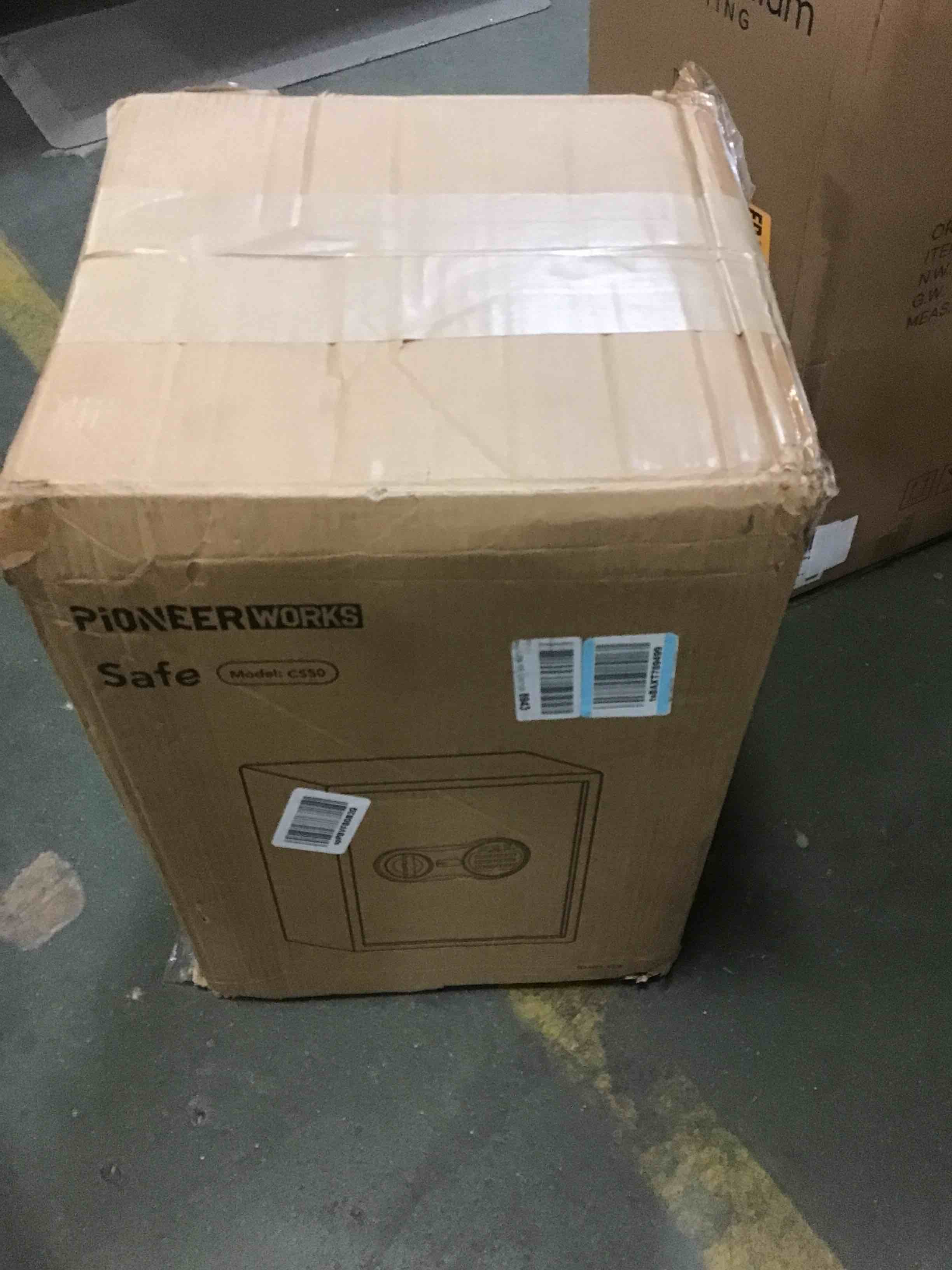https://s3.amazonaws.com/lotting-images-prod/bidfta/RED5264023_1694776041615.jpeg