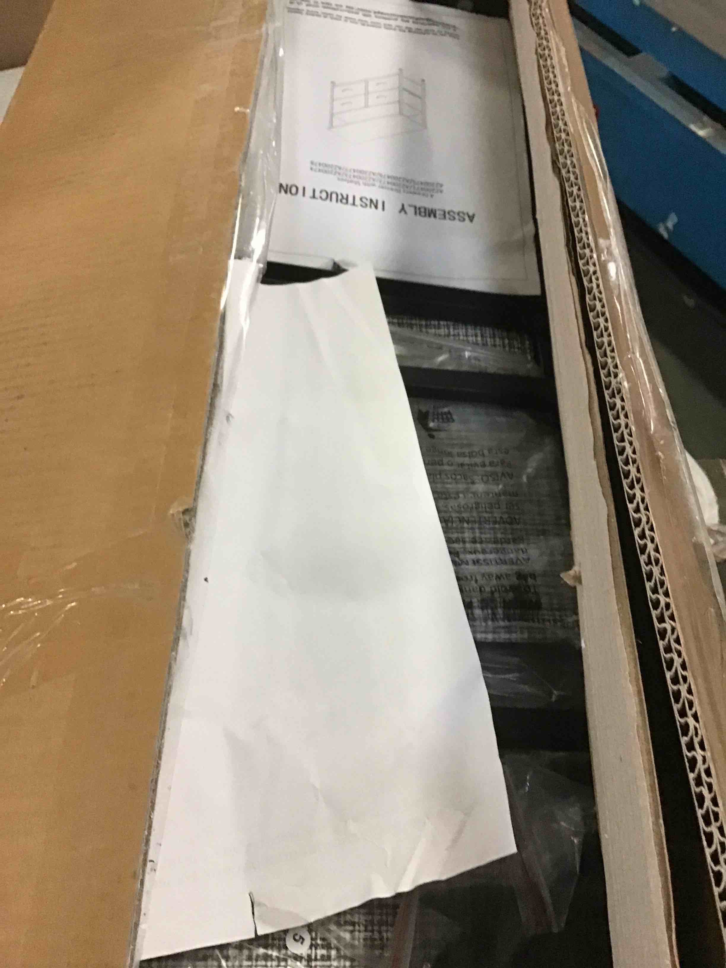 https://s3.amazonaws.com/lotting-images-prod/bidfta/RED5264092_1694783319673.jpeg