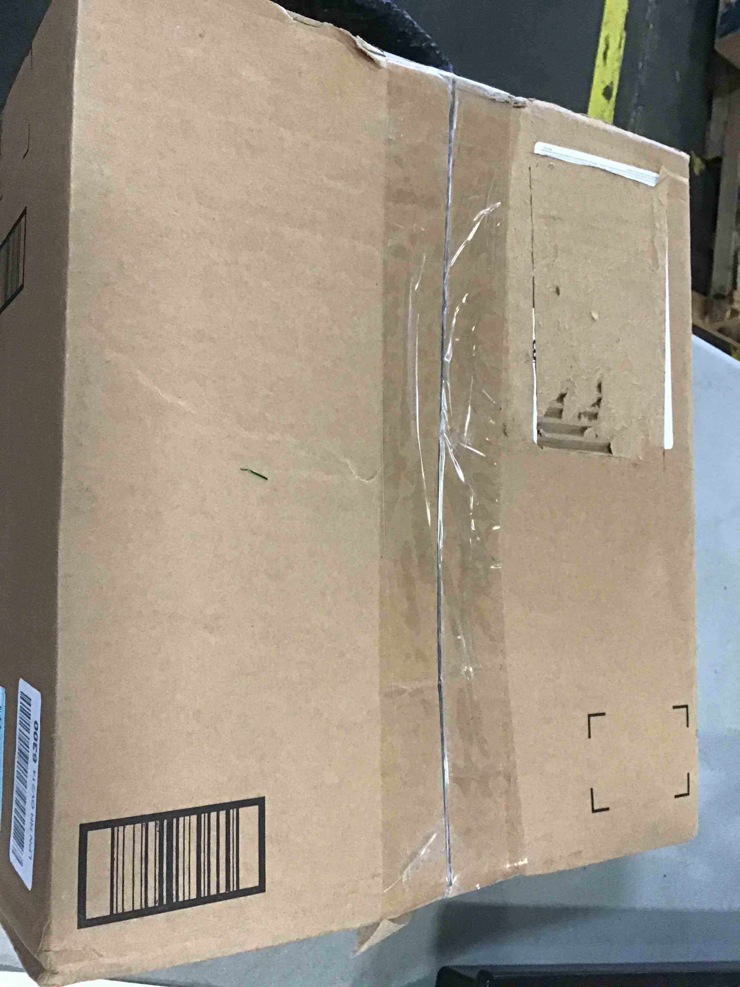 https://s3.amazonaws.com/lotting-images-prod/bidfta/RED5264112_1694787945318.jpeg