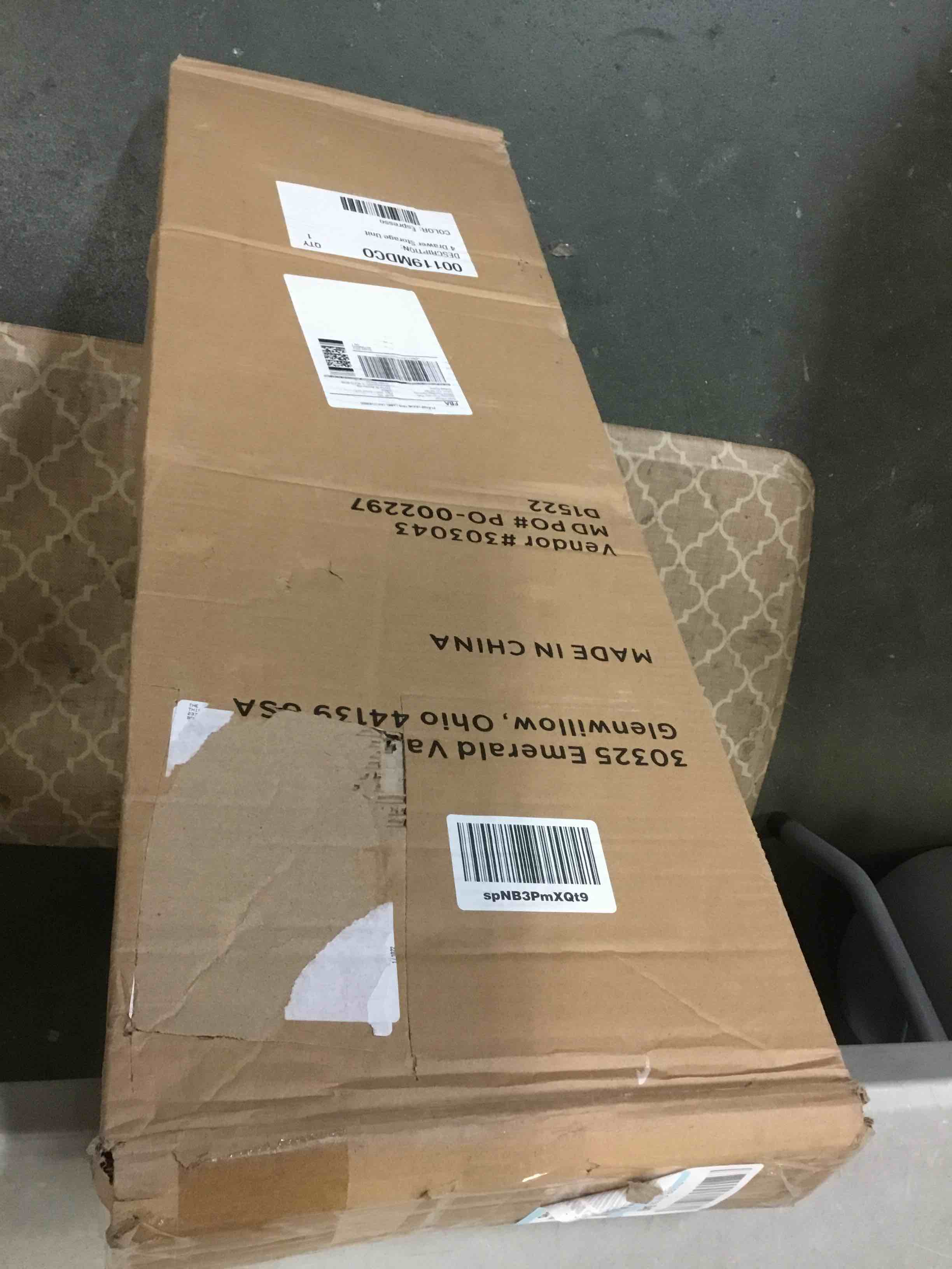 https://s3.amazonaws.com/lotting-images-prod/bidfta/RED5264264_1694861608964.jpeg