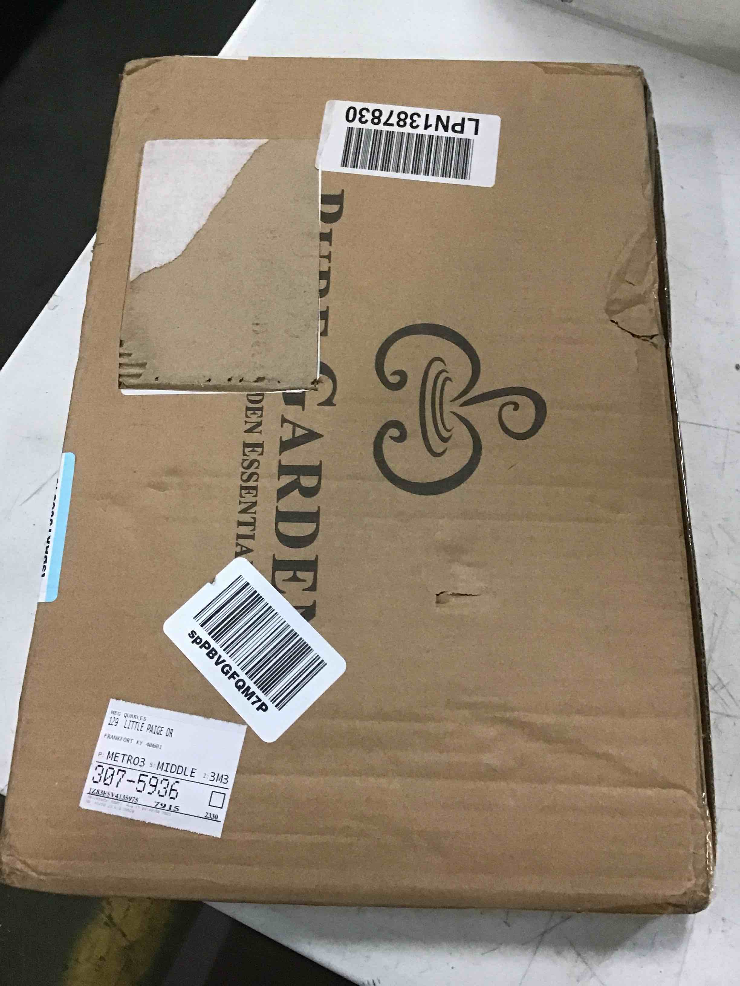 https://s3.amazonaws.com/lotting-images-prod/bidfta/RED5264449_1695035892075.jpeg