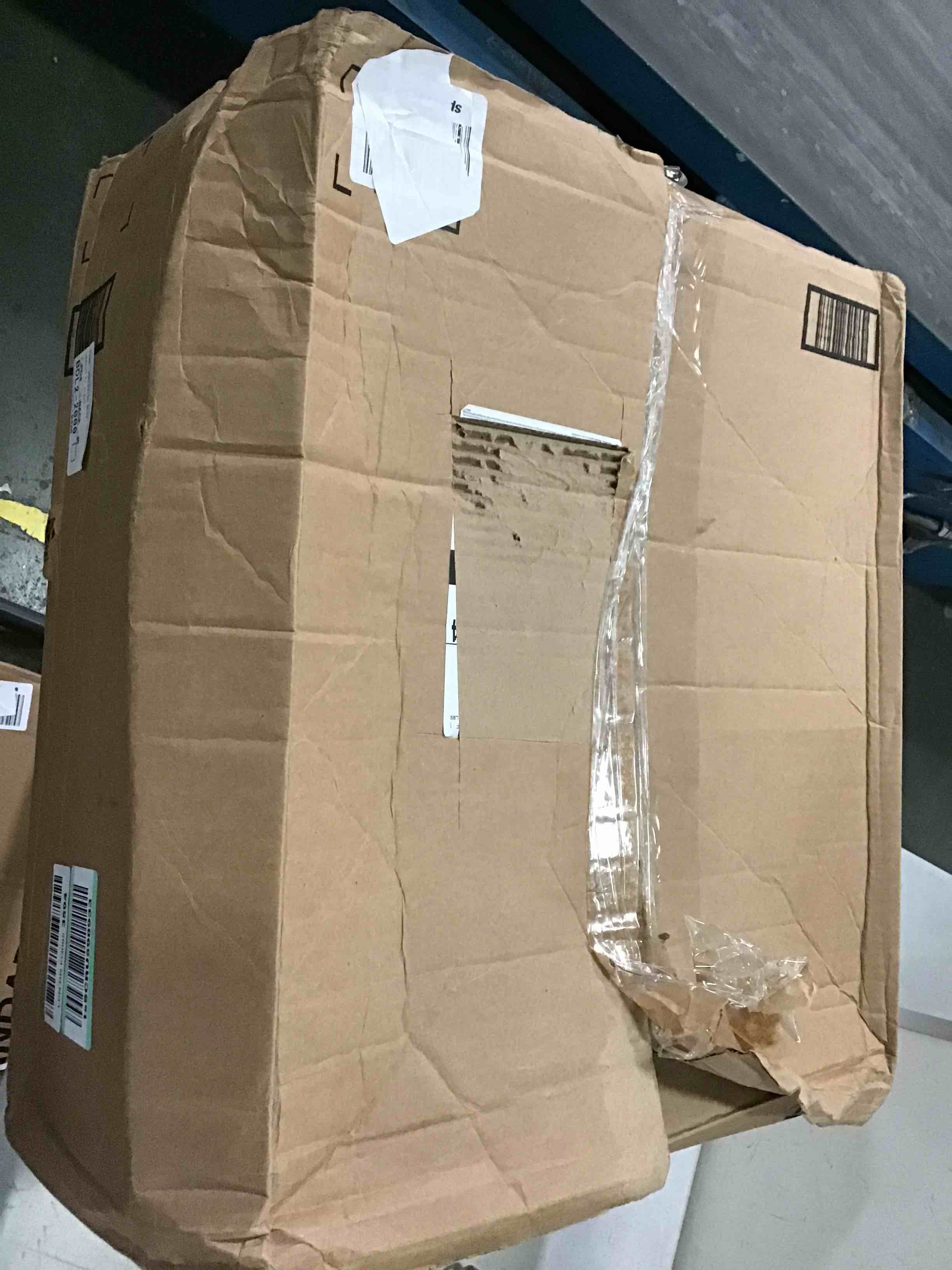 https://s3.amazonaws.com/lotting-images-prod/bidfta/RED5264622_1695059788588.jpeg
