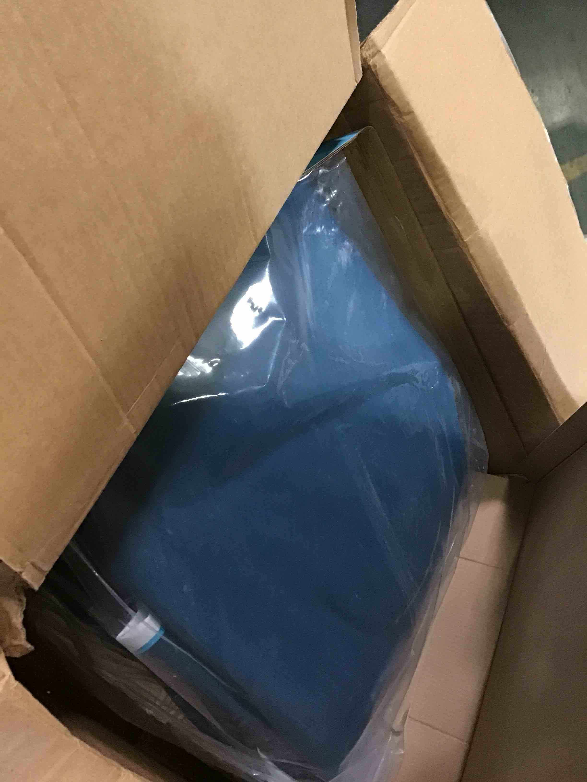 https://s3.amazonaws.com/lotting-images-prod/bidfta/RED5264622_1695059844797.jpeg