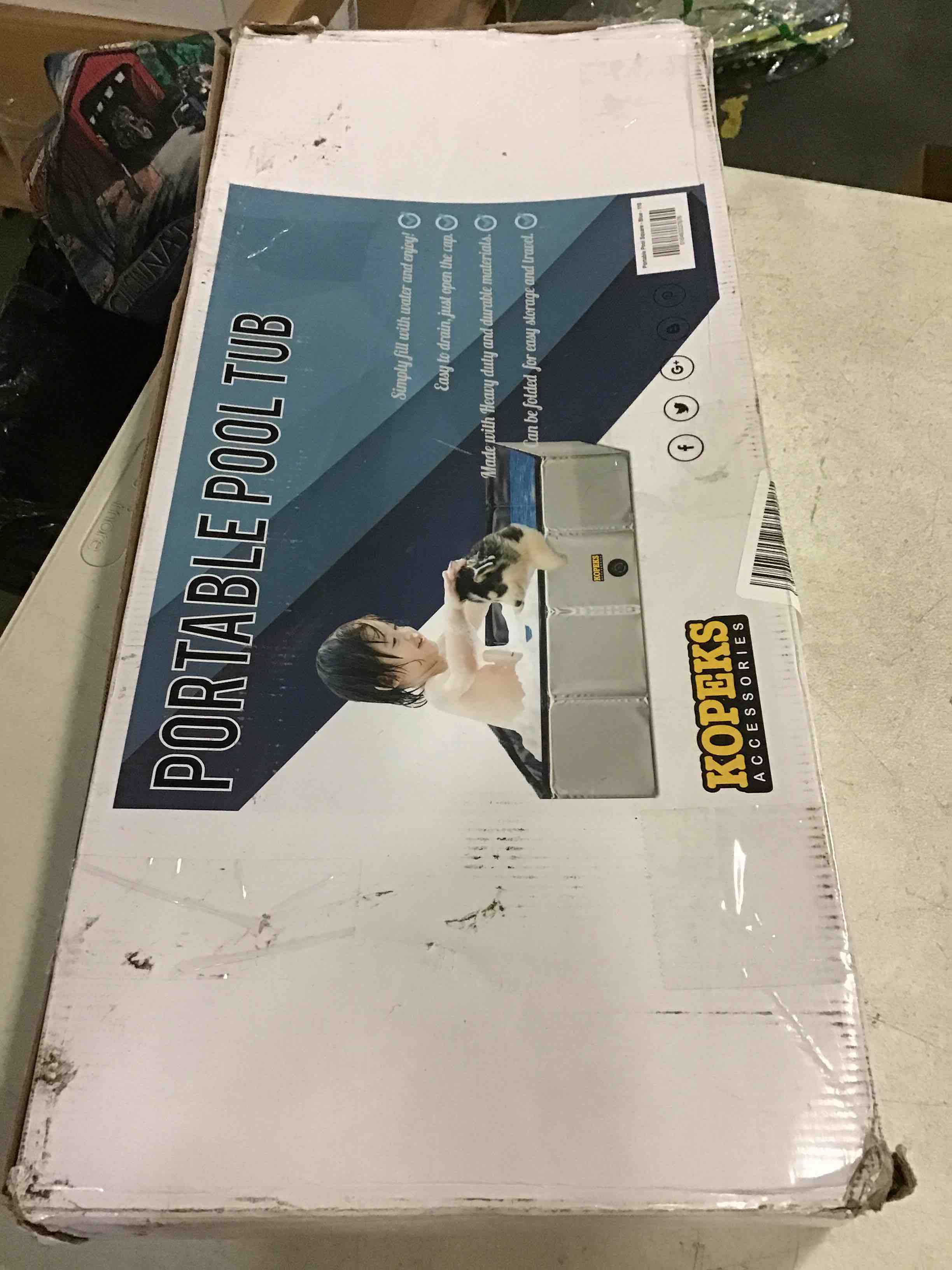 https://s3.amazonaws.com/lotting-images-prod/bidfta/RED5264685_1695122219252.jpeg
