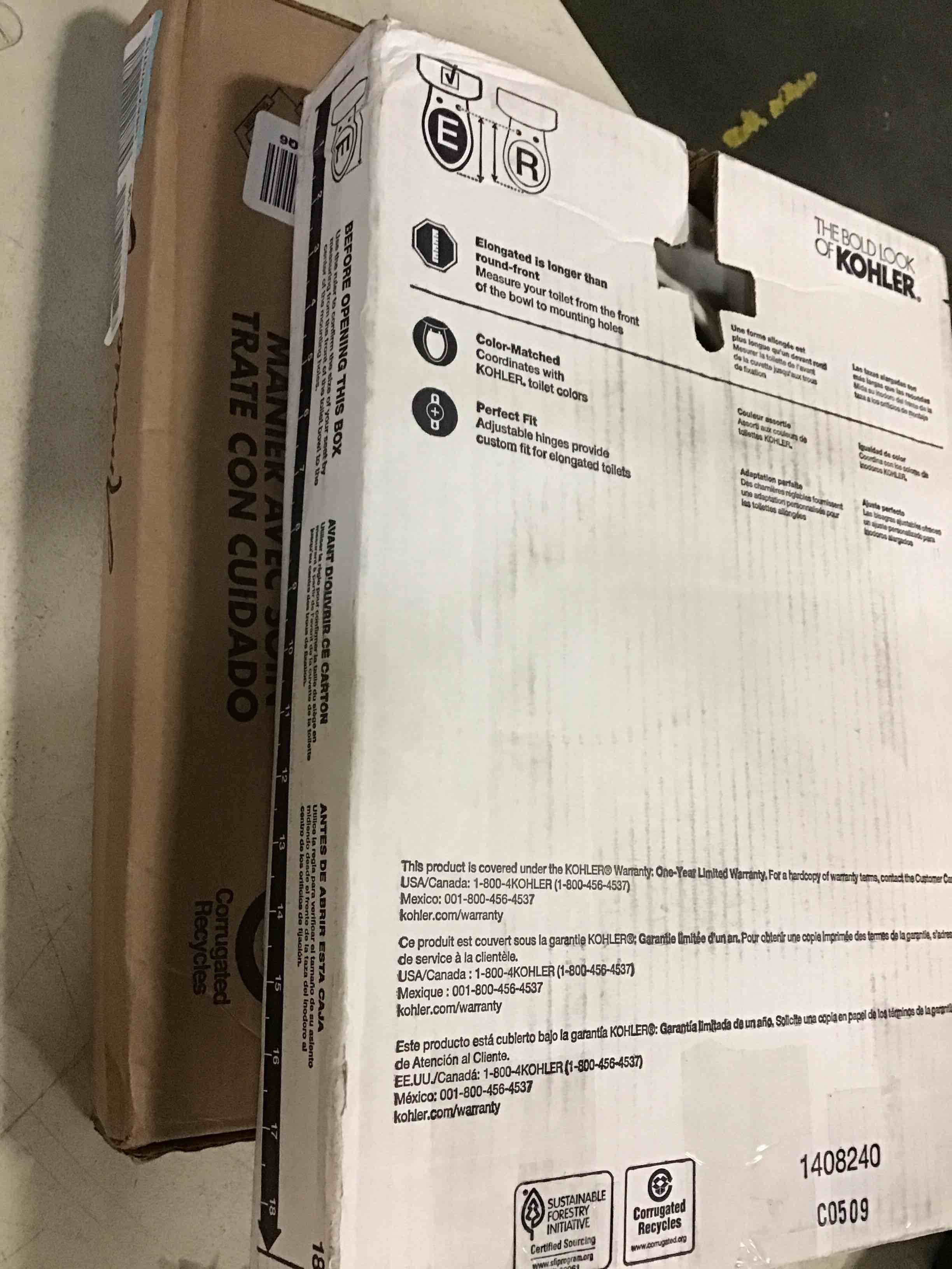 https://s3.amazonaws.com/lotting-images-prod/bidfta/RED5264686_1695122285617.jpeg