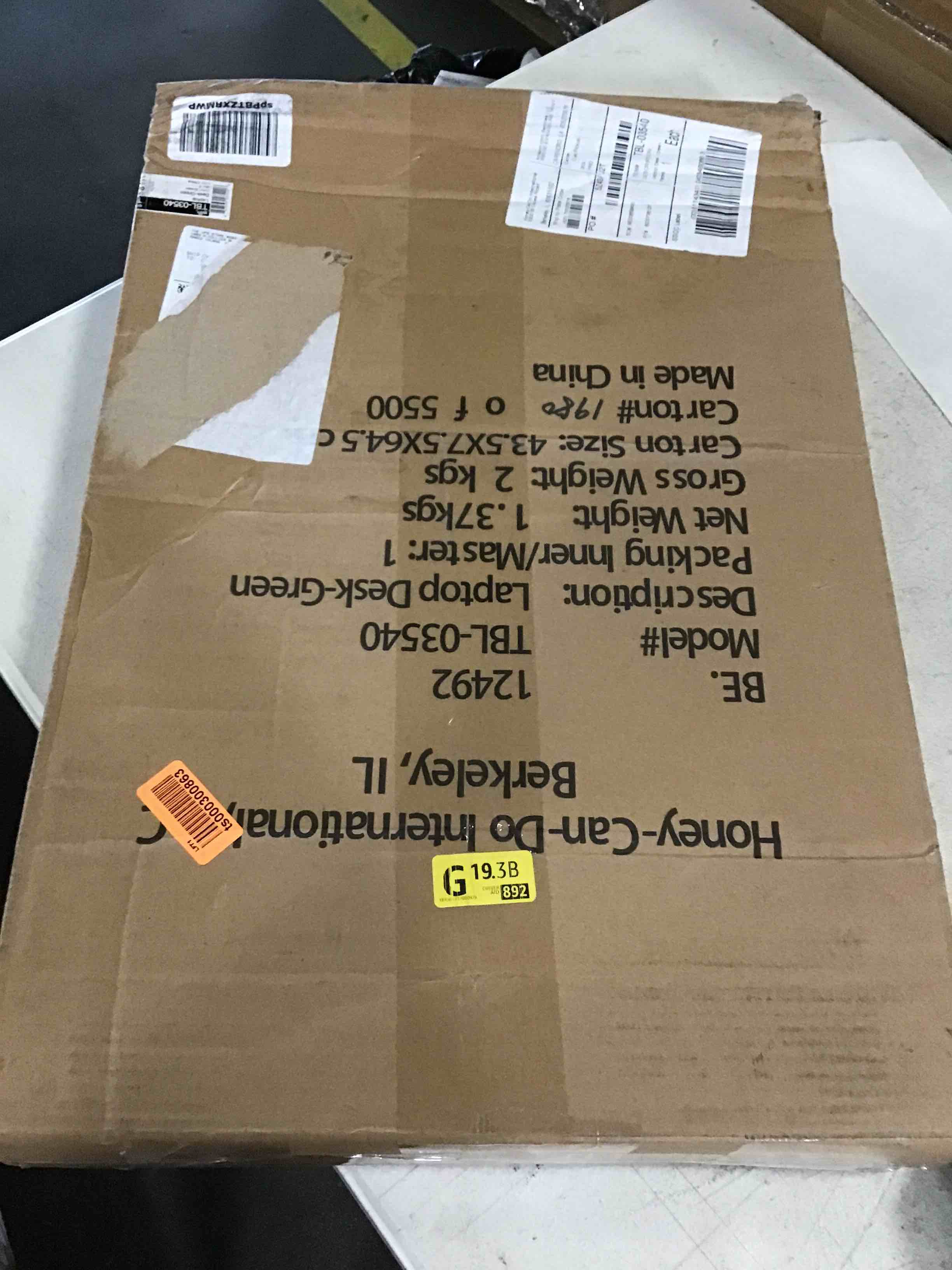 https://s3.amazonaws.com/lotting-images-prod/bidfta/RED5264894_1695146563549.jpeg