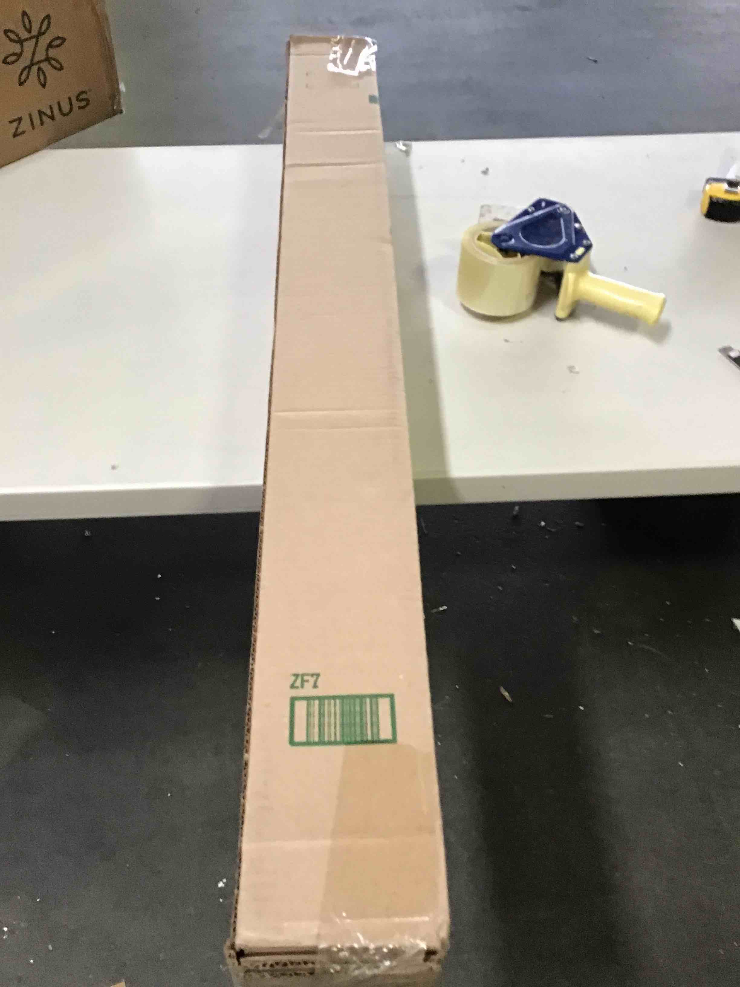 https://s3.amazonaws.com/lotting-images-prod/bidfta/RED5265670_1694711840150.jpeg