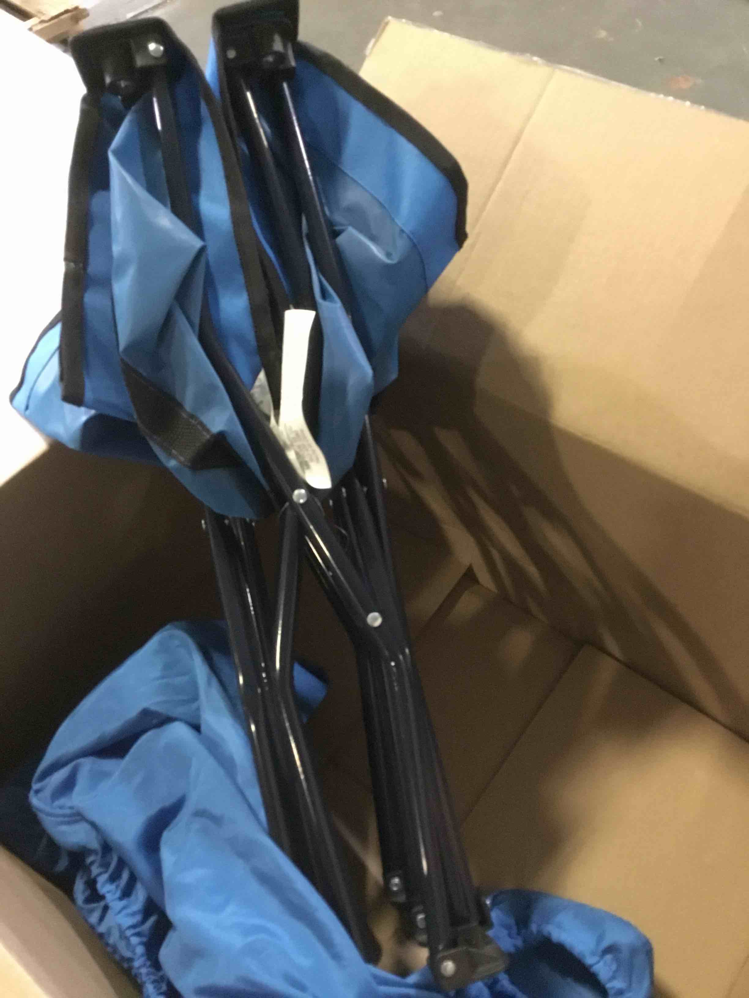 https://s3.amazonaws.com/lotting-images-prod/bidfta/RED5266119_1695322643287.jpeg