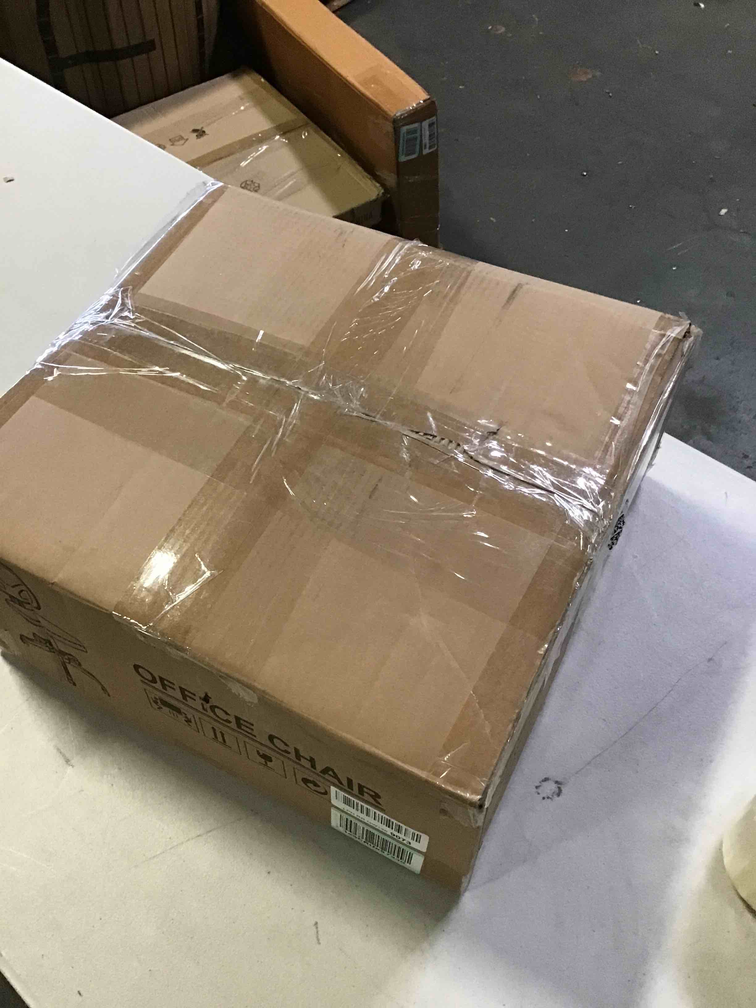 https://s3.amazonaws.com/lotting-images-prod/bidfta/RED5266184_1695396258136.jpeg
