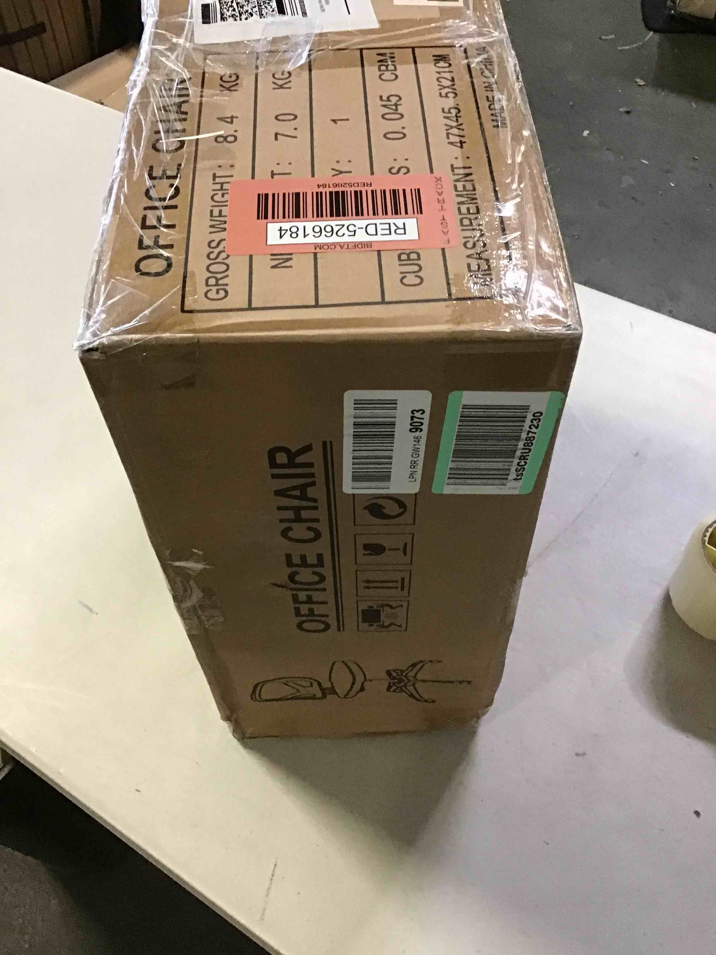 https://s3.amazonaws.com/lotting-images-prod/bidfta/RED5266184_1695396283450.jpeg
