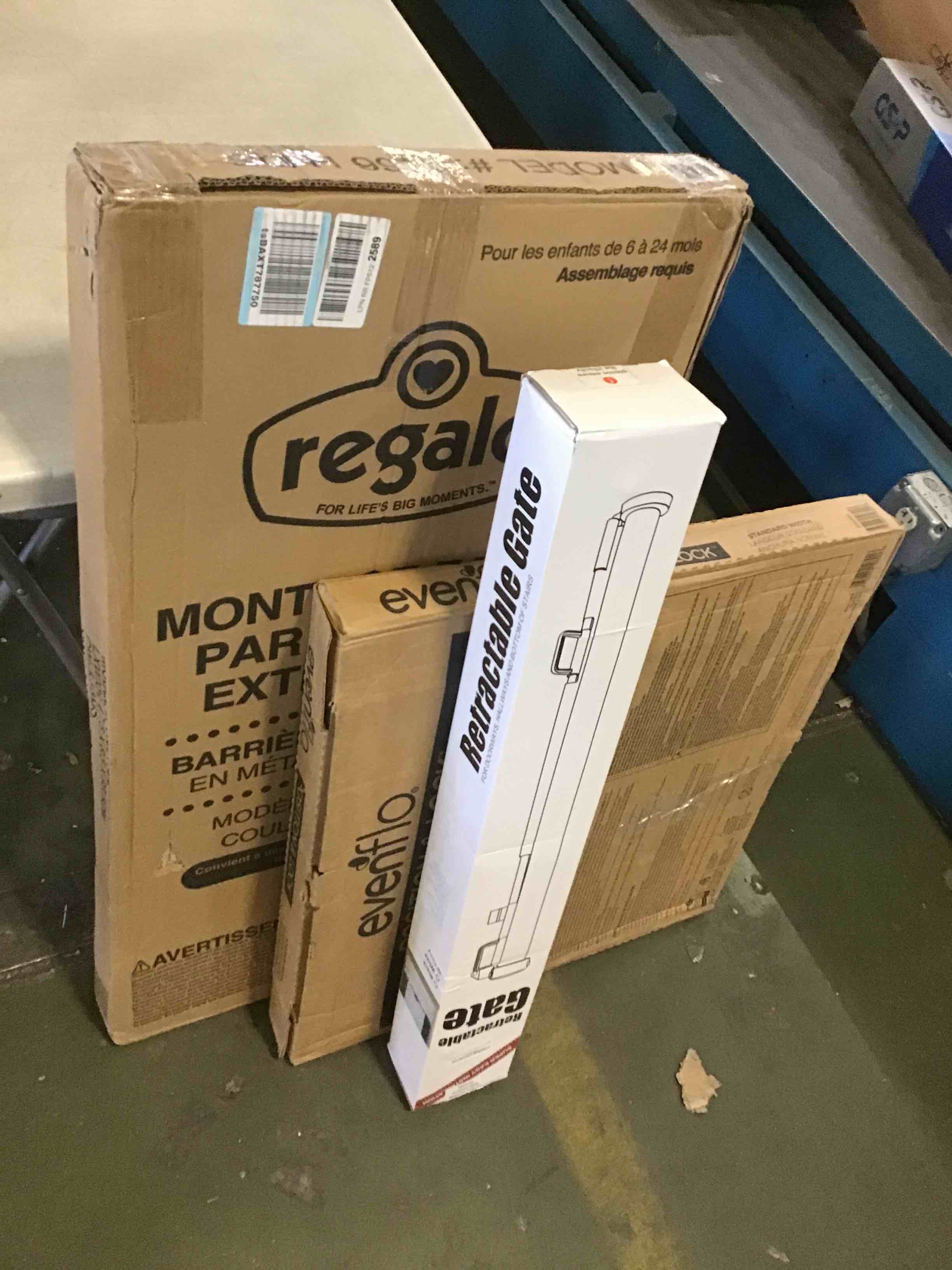 https://s3.amazonaws.com/lotting-images-prod/bidfta/RED5267084_1694622420562.jpeg