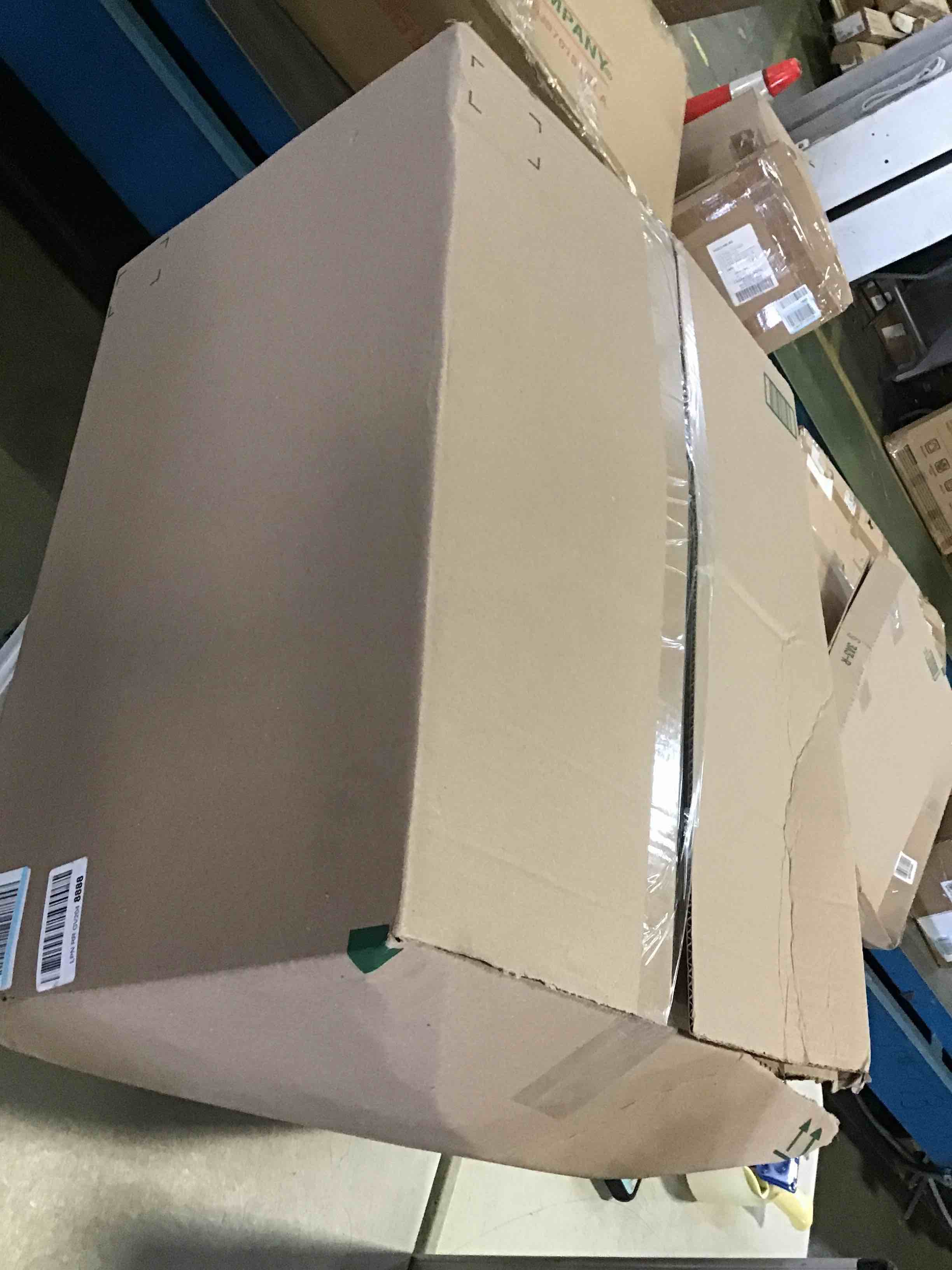 https://s3.amazonaws.com/lotting-images-prod/bidfta/RED5267303_1694708746093.jpeg