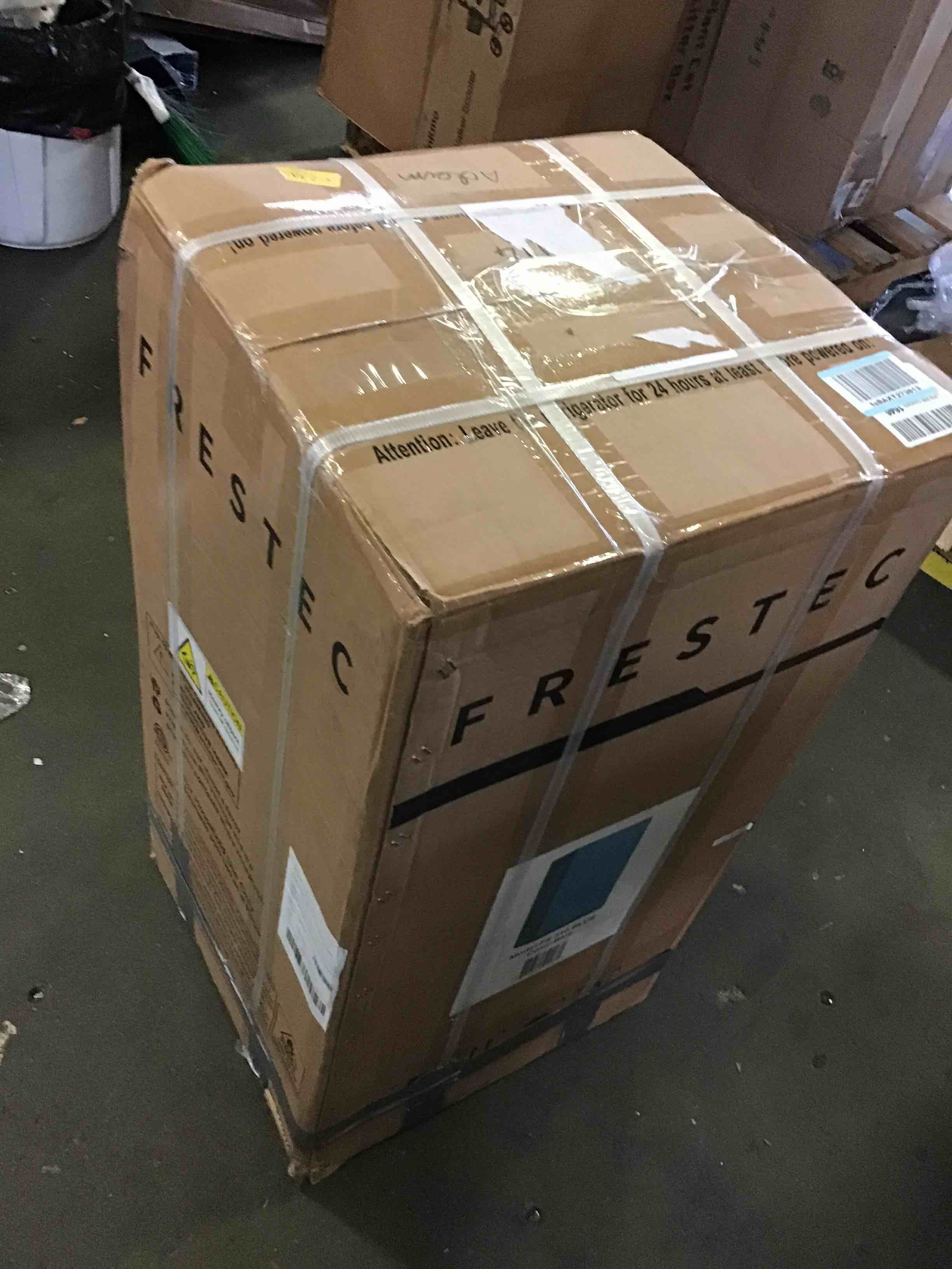 https://s3.amazonaws.com/lotting-images-prod/bidfta/RED5267515_1694794159661.jpeg