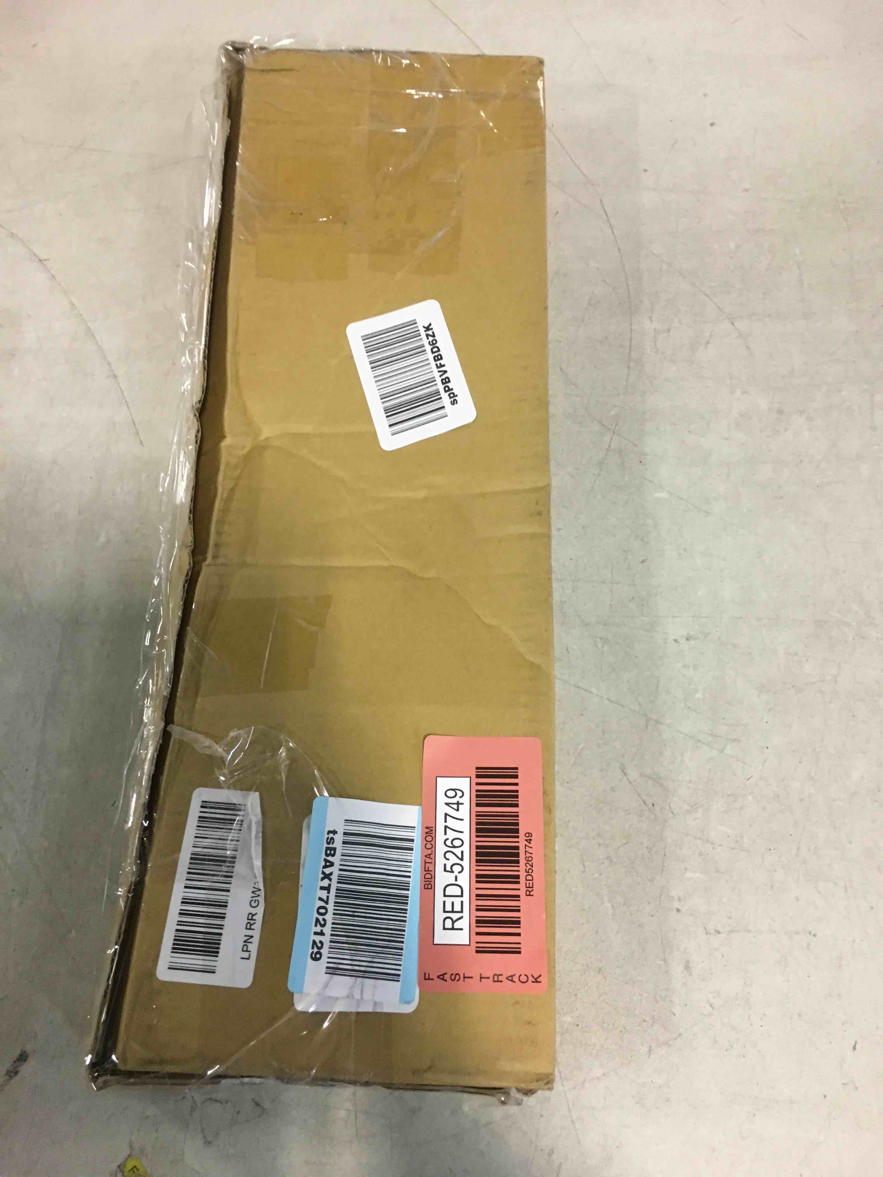 https://s3.amazonaws.com/lotting-images-prod/bidfta/RED5267749_1695124696868.jpeg