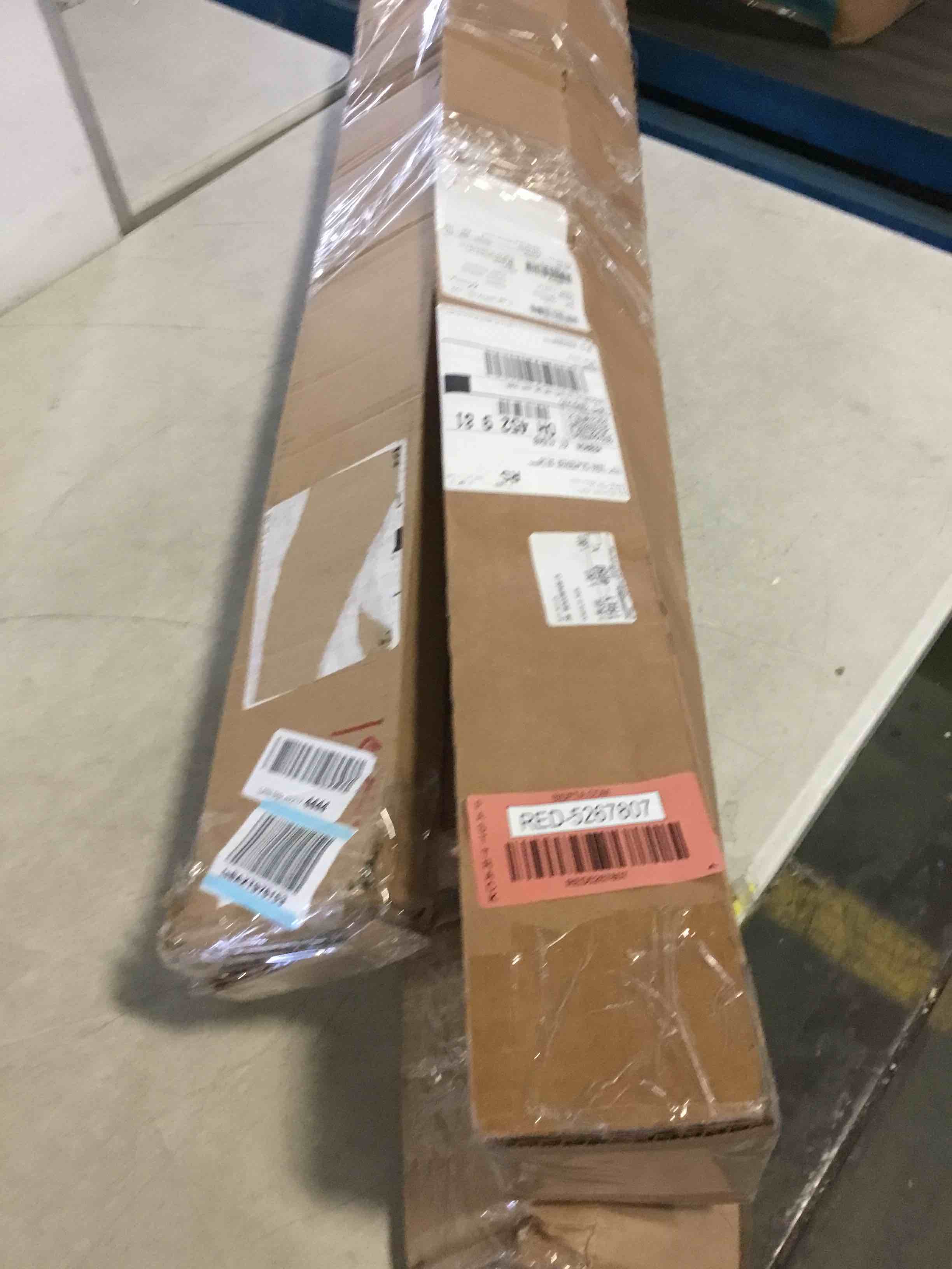 https://s3.amazonaws.com/lotting-images-prod/bidfta/RED5267807_1695137554875.jpeg