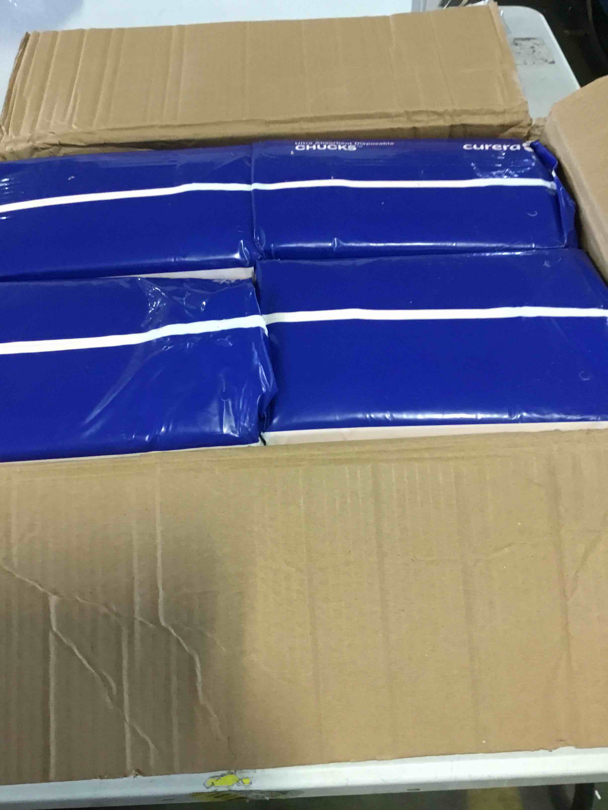 https://s3.amazonaws.com/lotting-images-prod/bidfta/RED5267856_1695146571720.jpeg