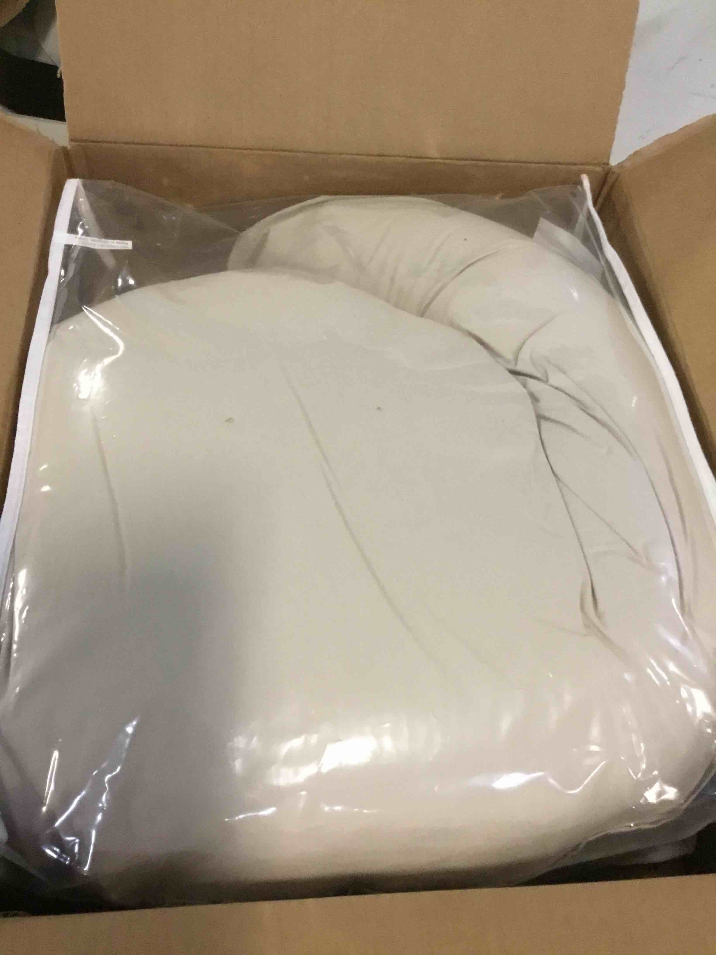 https://s3.amazonaws.com/lotting-images-prod/bidfta/RED5268181_1695394975617.jpeg
