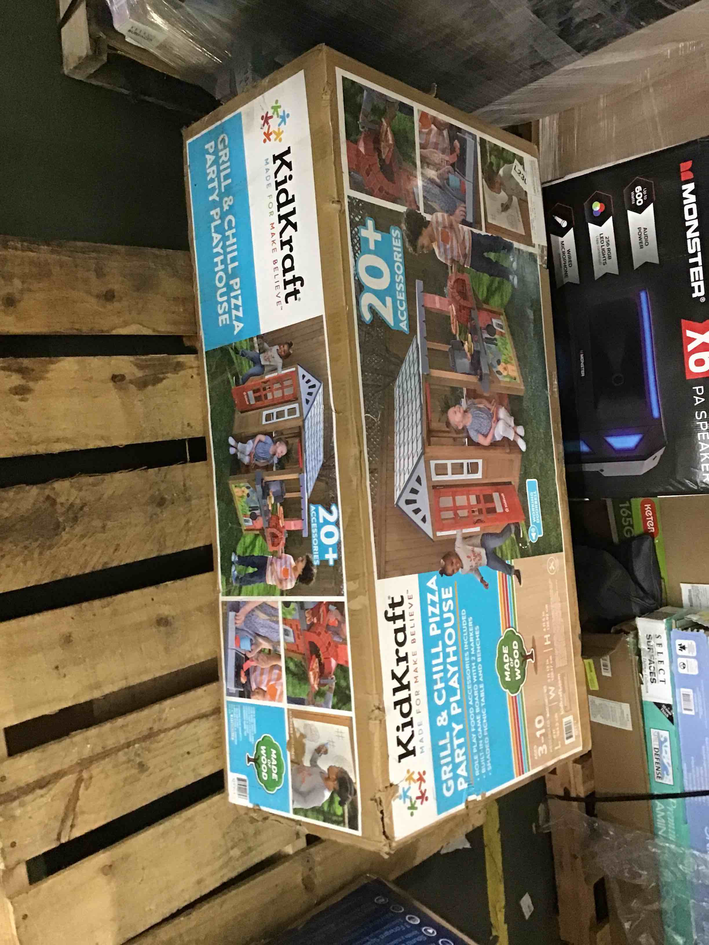 https://s3.amazonaws.com/lotting-images-prod/bidfta/RED5268915_1695150591569.jpeg