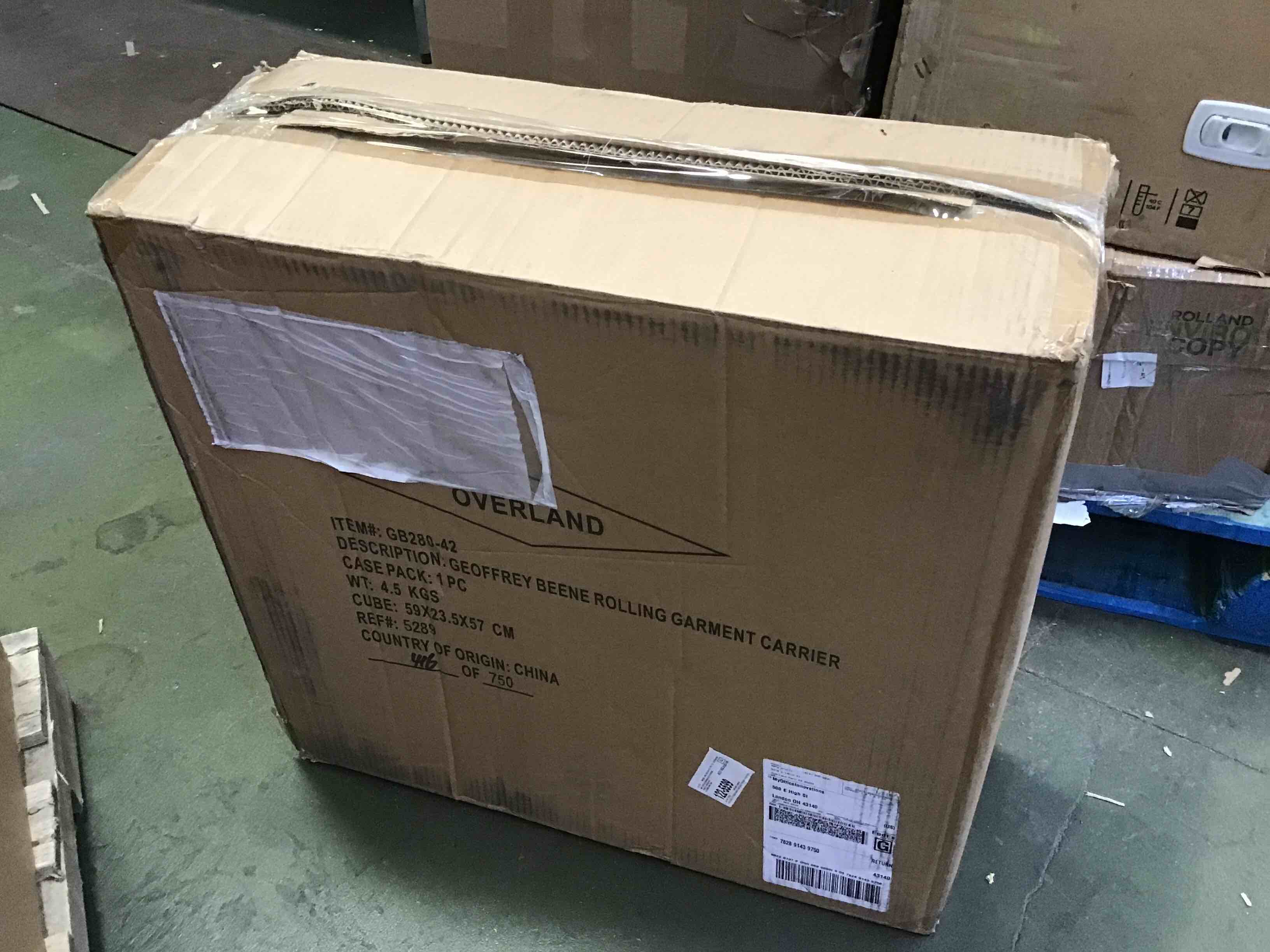 https://s3.amazonaws.com/lotting-images-prod/bidfta/RED5270072_1695232459746.jpeg