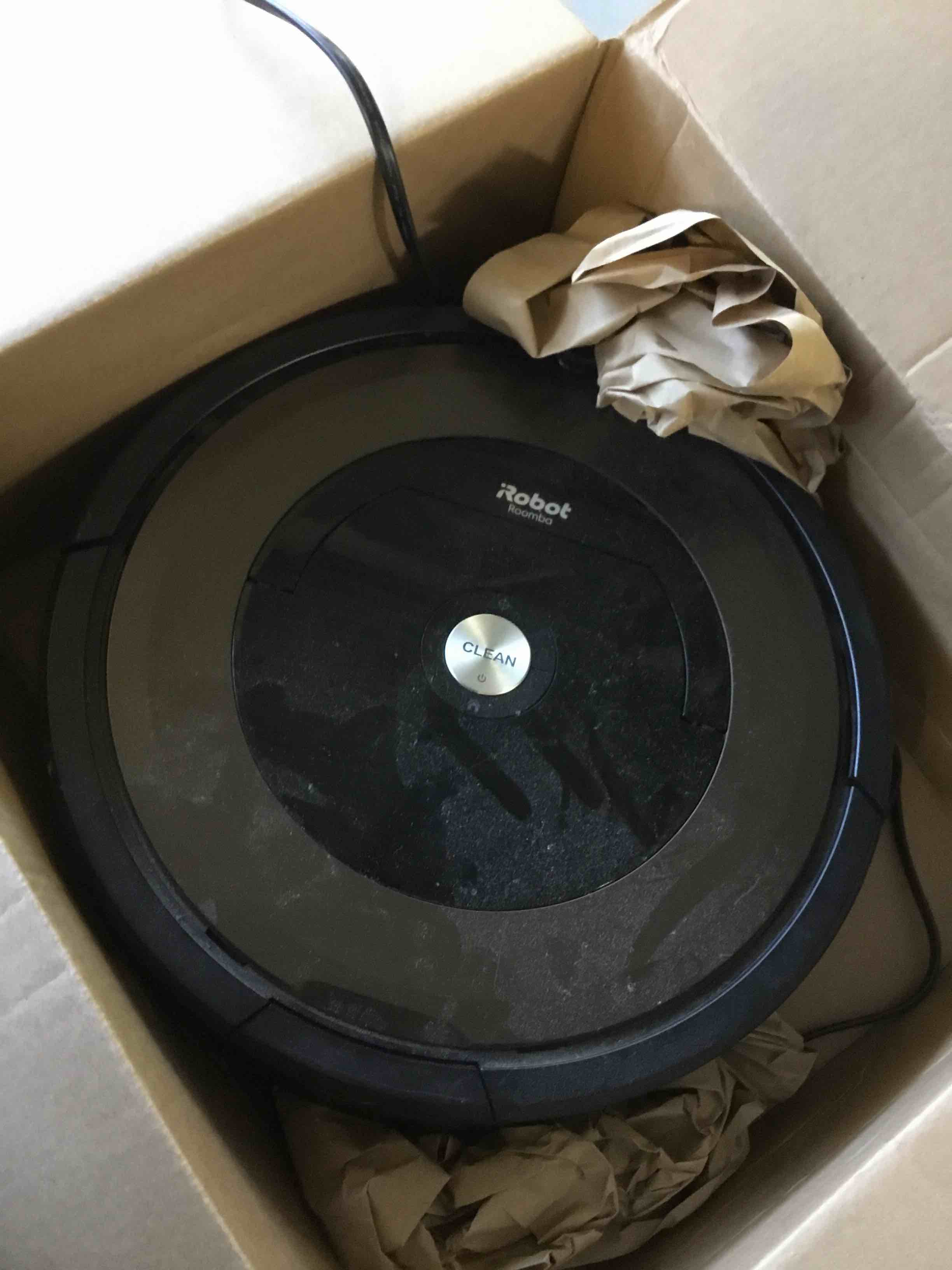 https://s3.amazonaws.com/lotting-images-prod/bidfta/RED5271606_1694622920776.jpeg