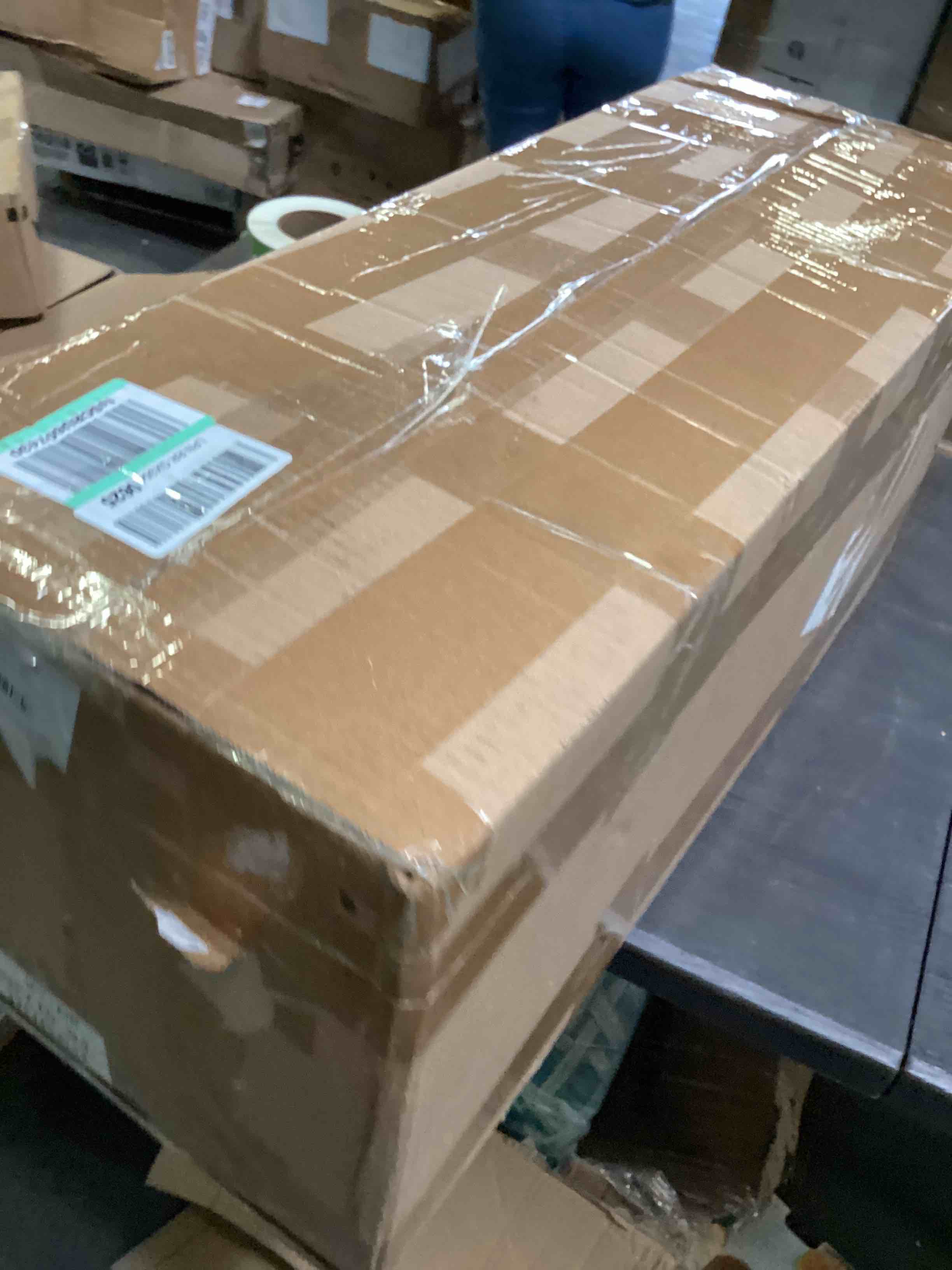 https://s3.amazonaws.com/lotting-images-prod/bidfta/RED5273965_1695324800416.jpeg