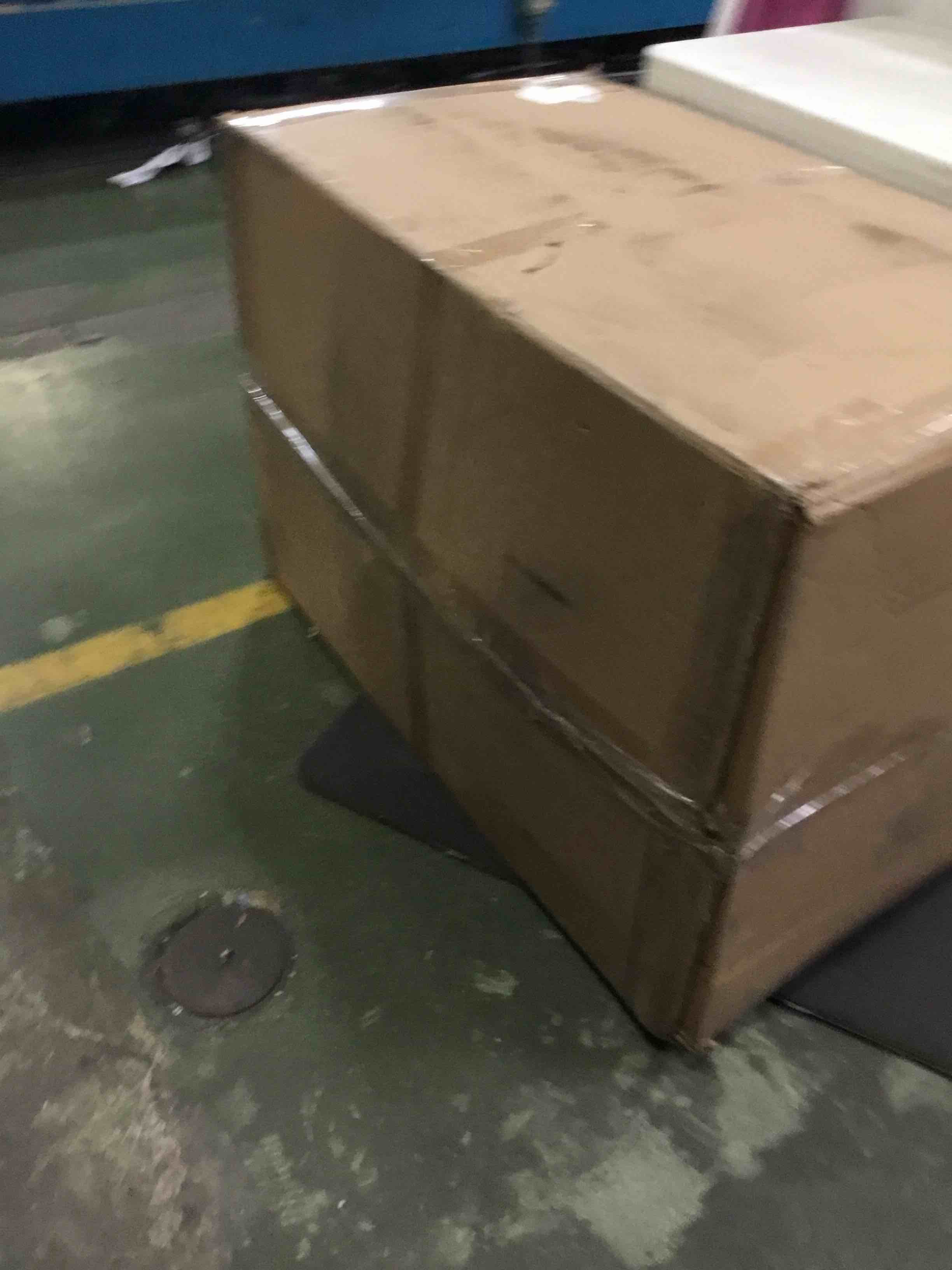 https://s3.amazonaws.com/lotting-images-prod/bidfta/RED5274645_1695047600747.jpeg
