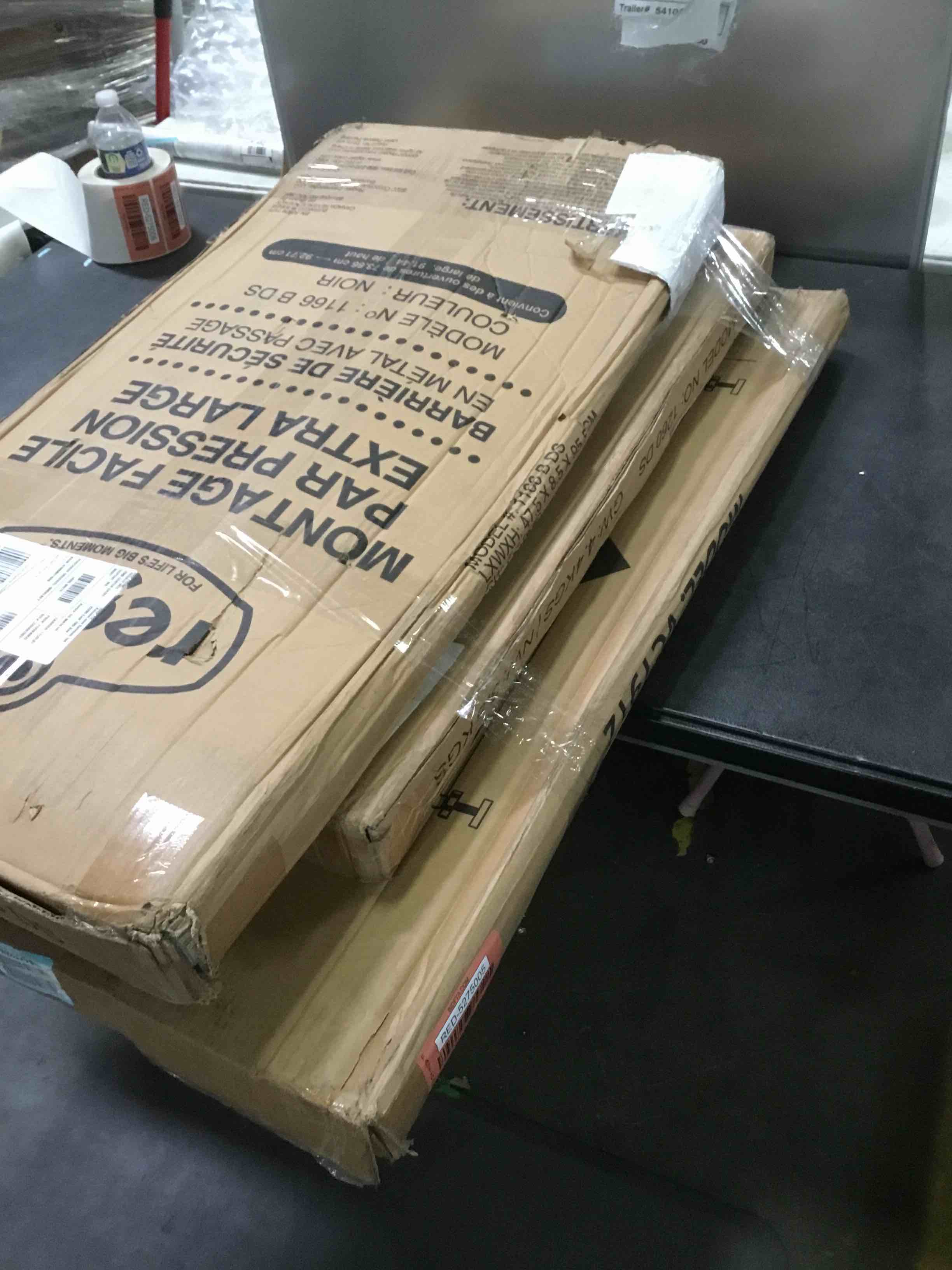 https://s3.amazonaws.com/lotting-images-prod/bidfta/RED5275005_1695324782865.jpeg