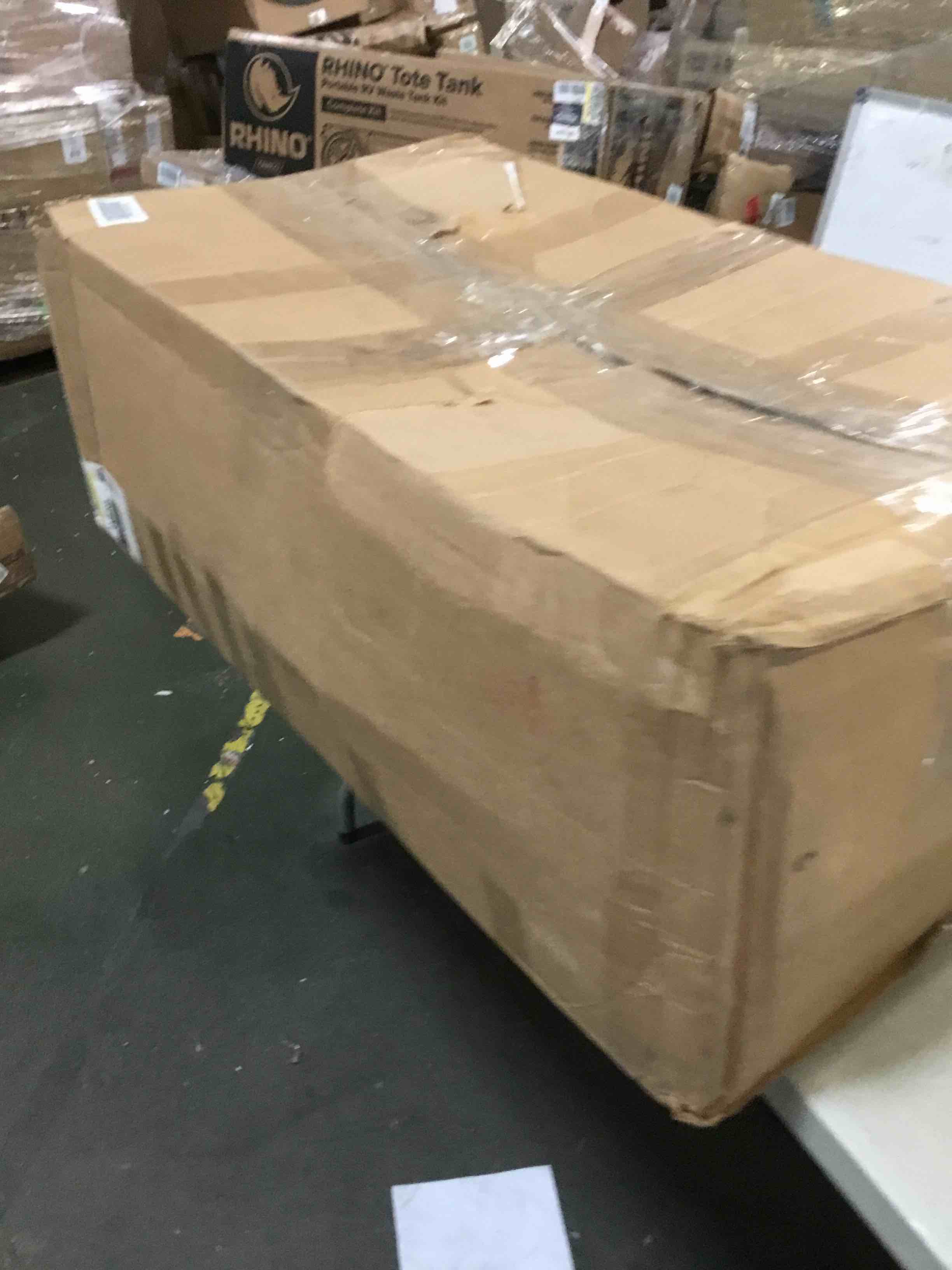 https://s3.amazonaws.com/lotting-images-prod/bidfta/RED5275213_1695673323210.jpeg