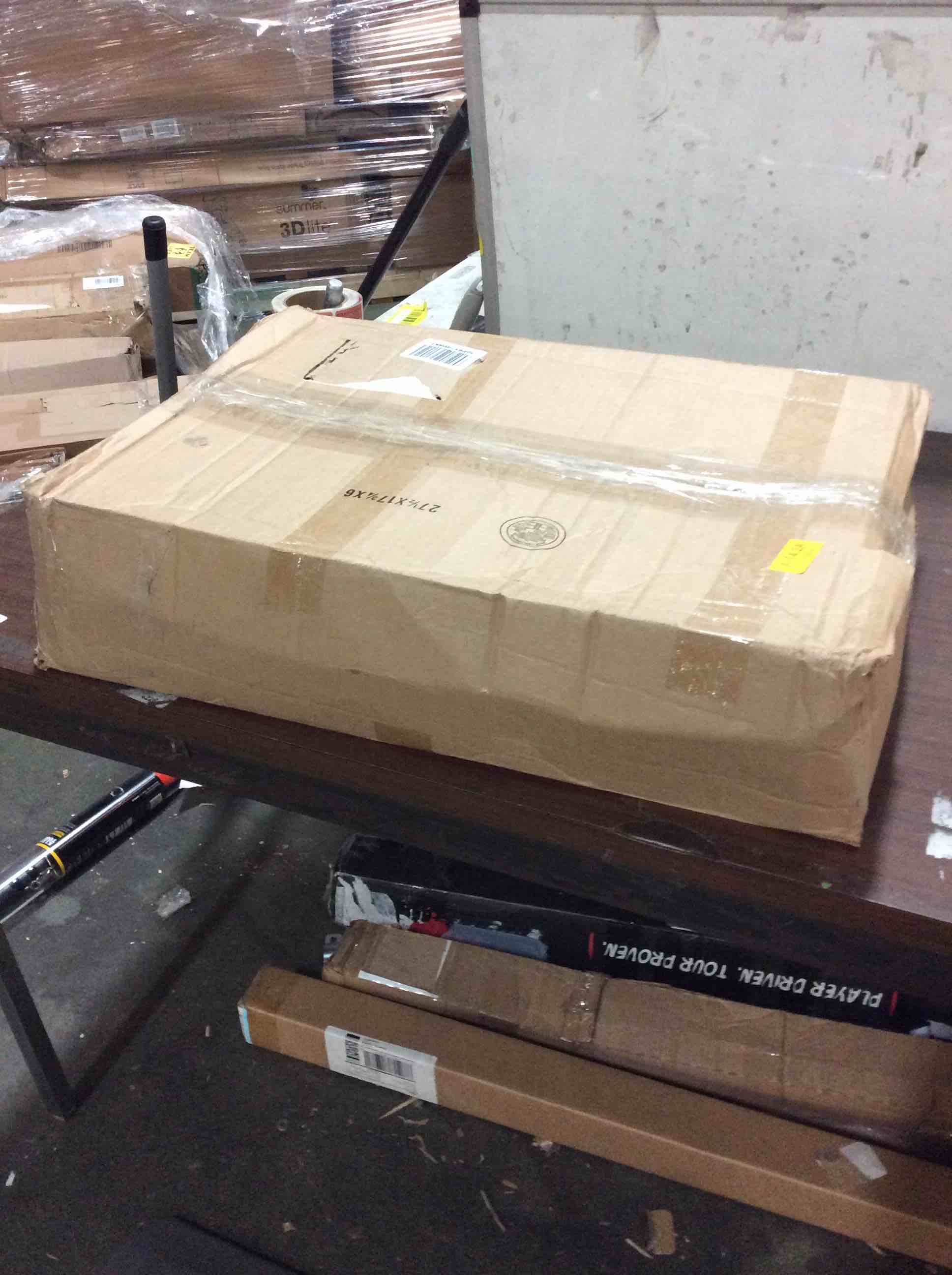https://s3.amazonaws.com/lotting-images-prod/bidfta/RED5275385_1695826757906.jpeg