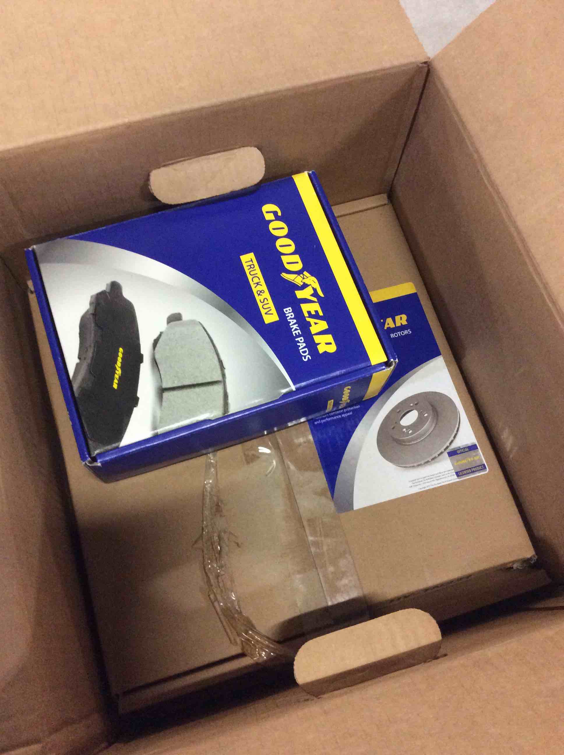 https://s3.amazonaws.com/lotting-images-prod/bidfta/RED5275923_1696419886788.jpeg