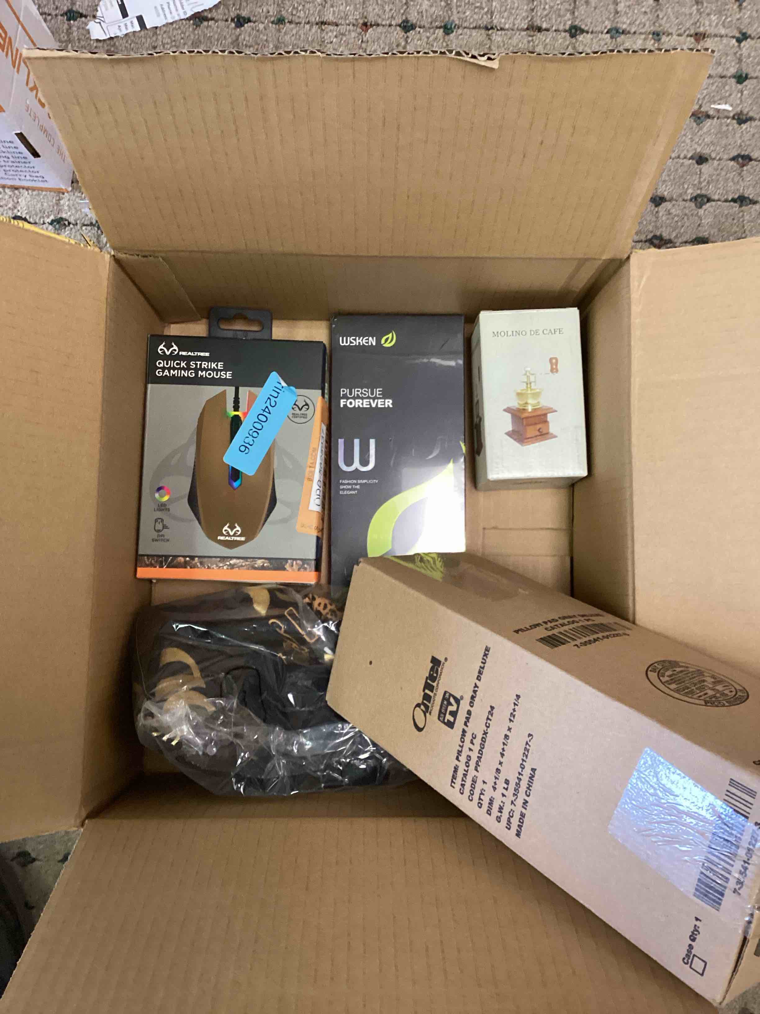 WOWEE,,,multi -item box ,,gaming mouse,small coffee grinder,pillow pad,,T-shirt,,etc,,:}