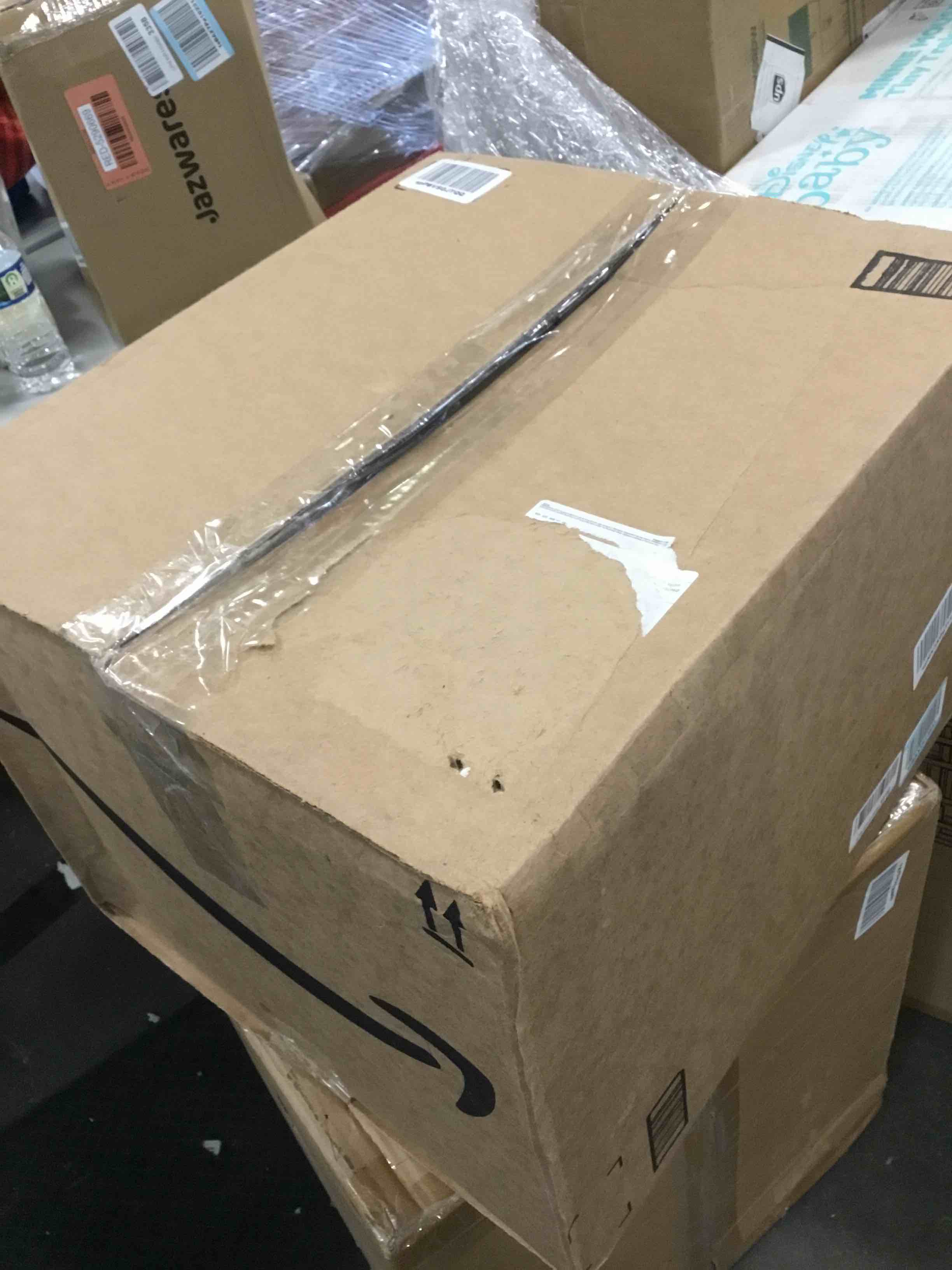 https://s3.amazonaws.com/lotting-images-prod/bidfta/RED5290674_1704307827607.jpeg