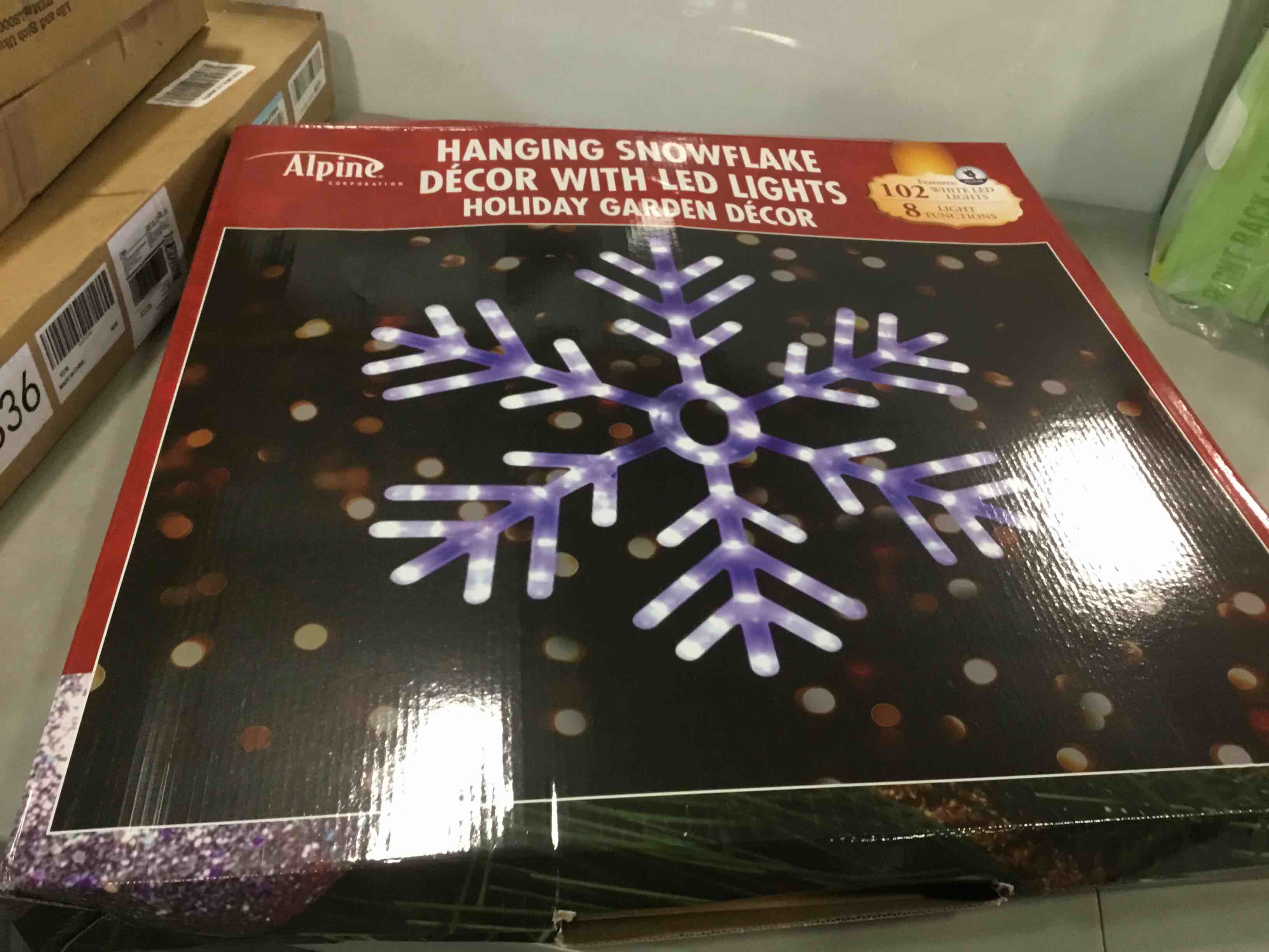 https://s3.amazonaws.com/lotting-images-prod/bidfta/RED5290703_1704311800744.jpeg