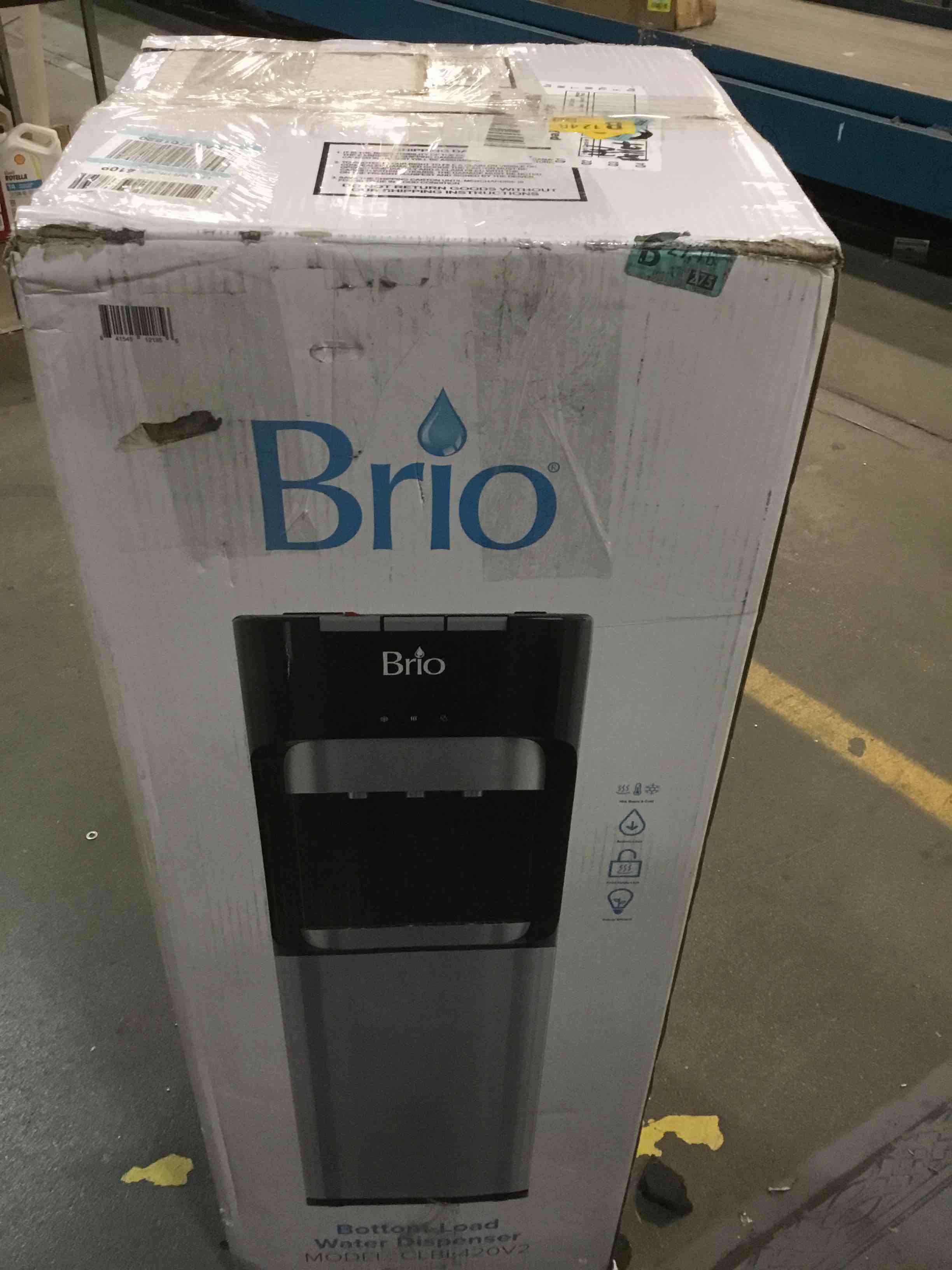 https://s3.amazonaws.com/lotting-images-prod/bidfta/RED5292590_1703366250266.jpeg