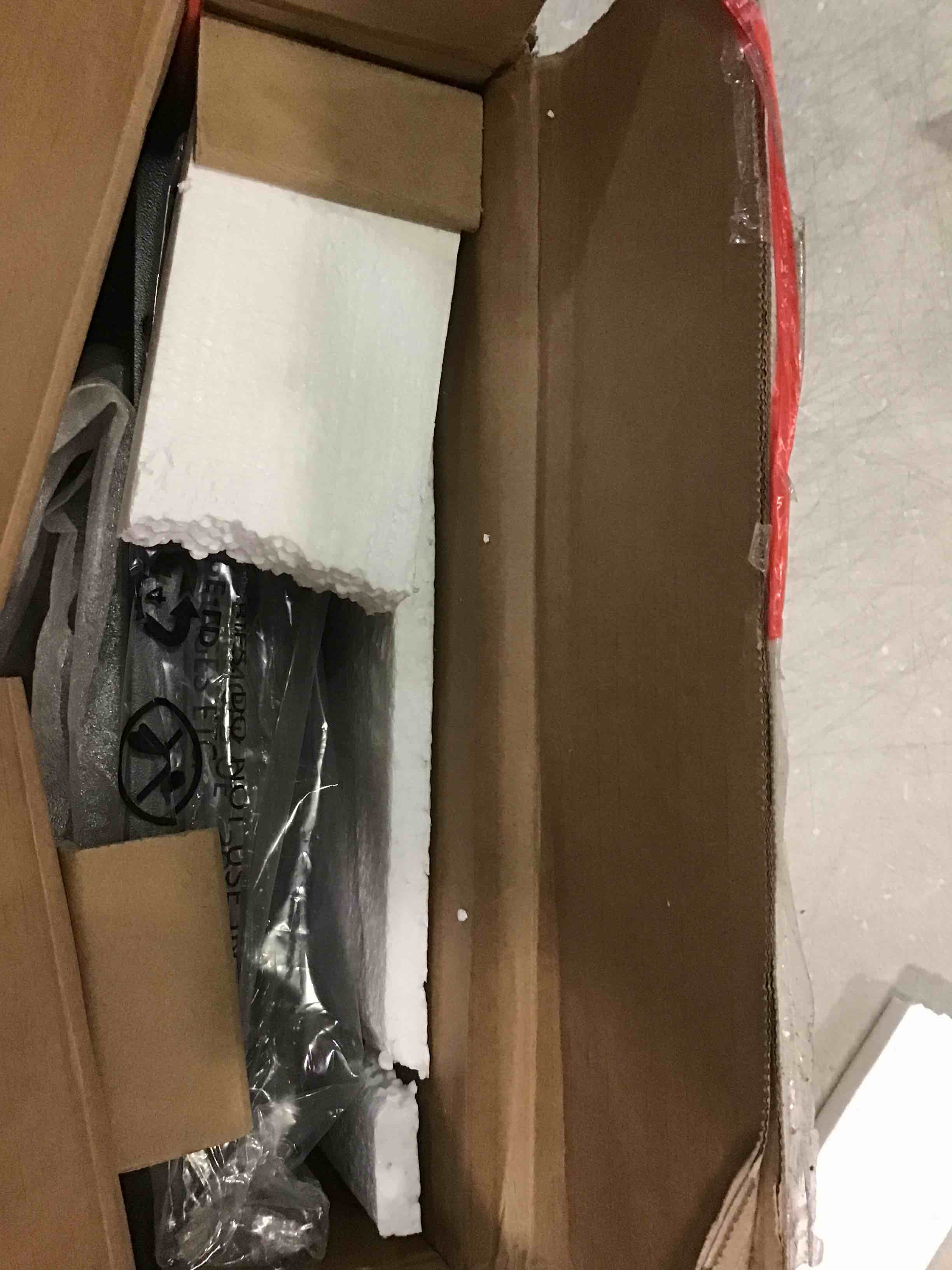 https://s3.amazonaws.com/lotting-images-prod/bidfta/RED5292733_1703610440308.jpeg