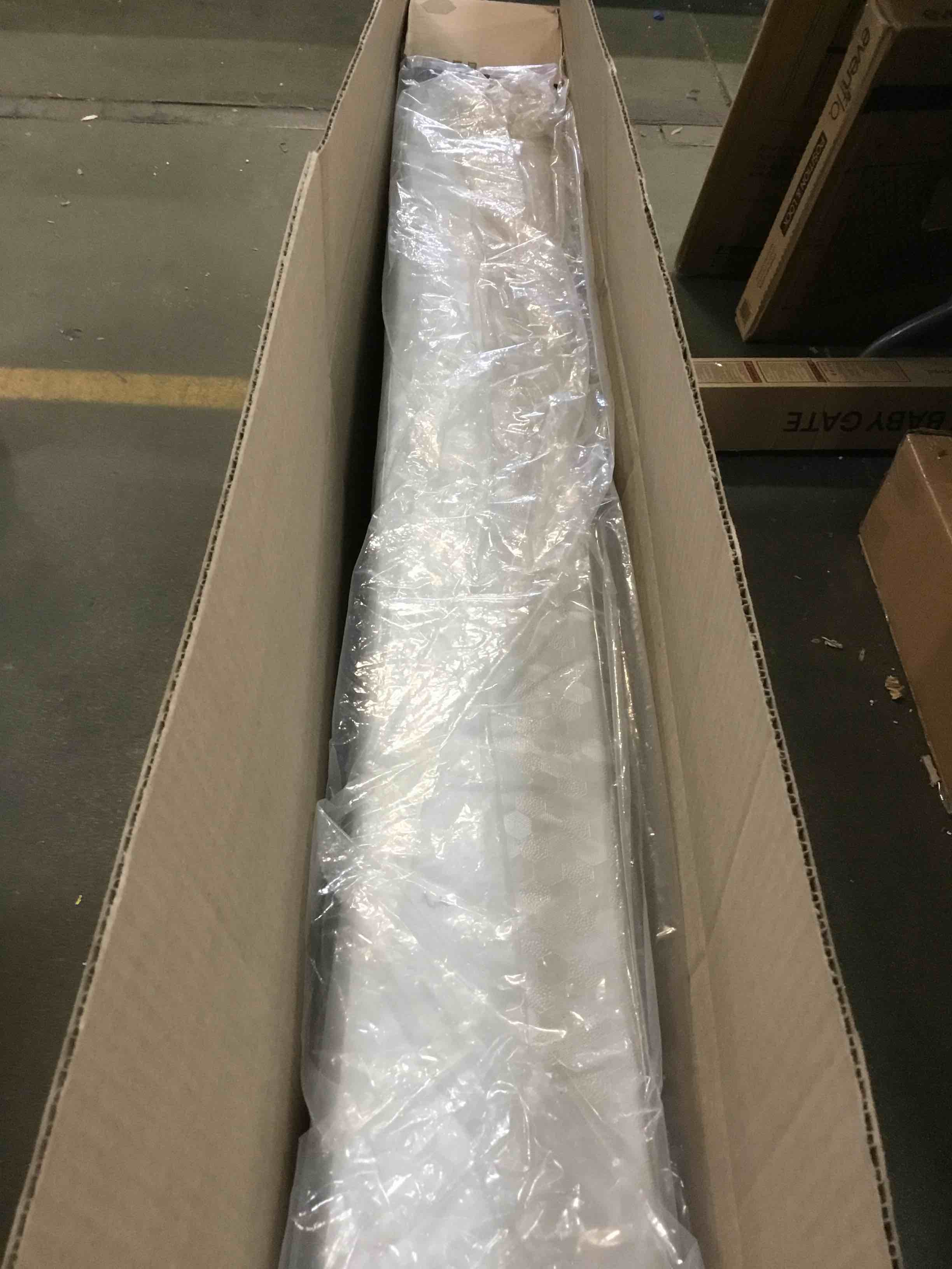 https://s3.amazonaws.com/lotting-images-prod/bidfta/RED5292886_1703691778912.jpeg
