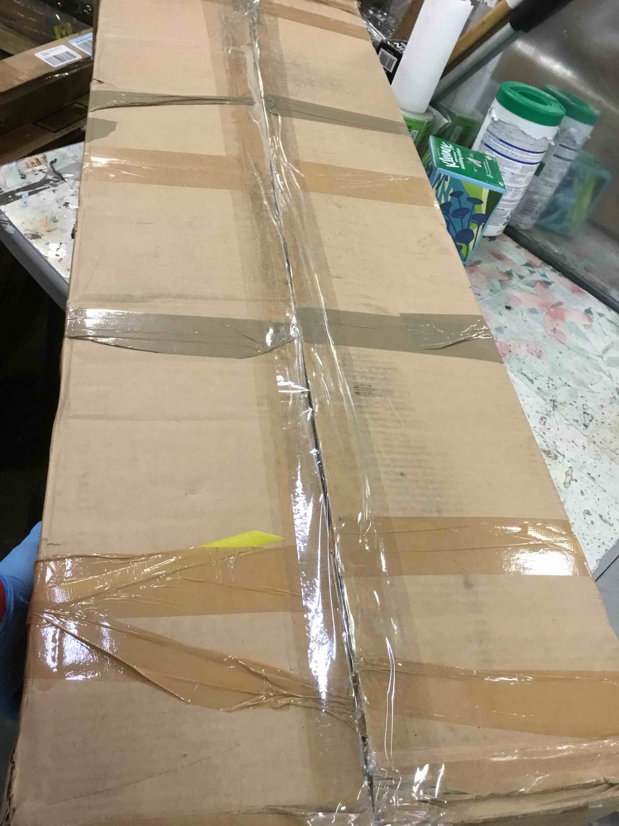 https://s3.amazonaws.com/lotting-images-prod/bidfta/RED5293654_1704209896750.jpeg