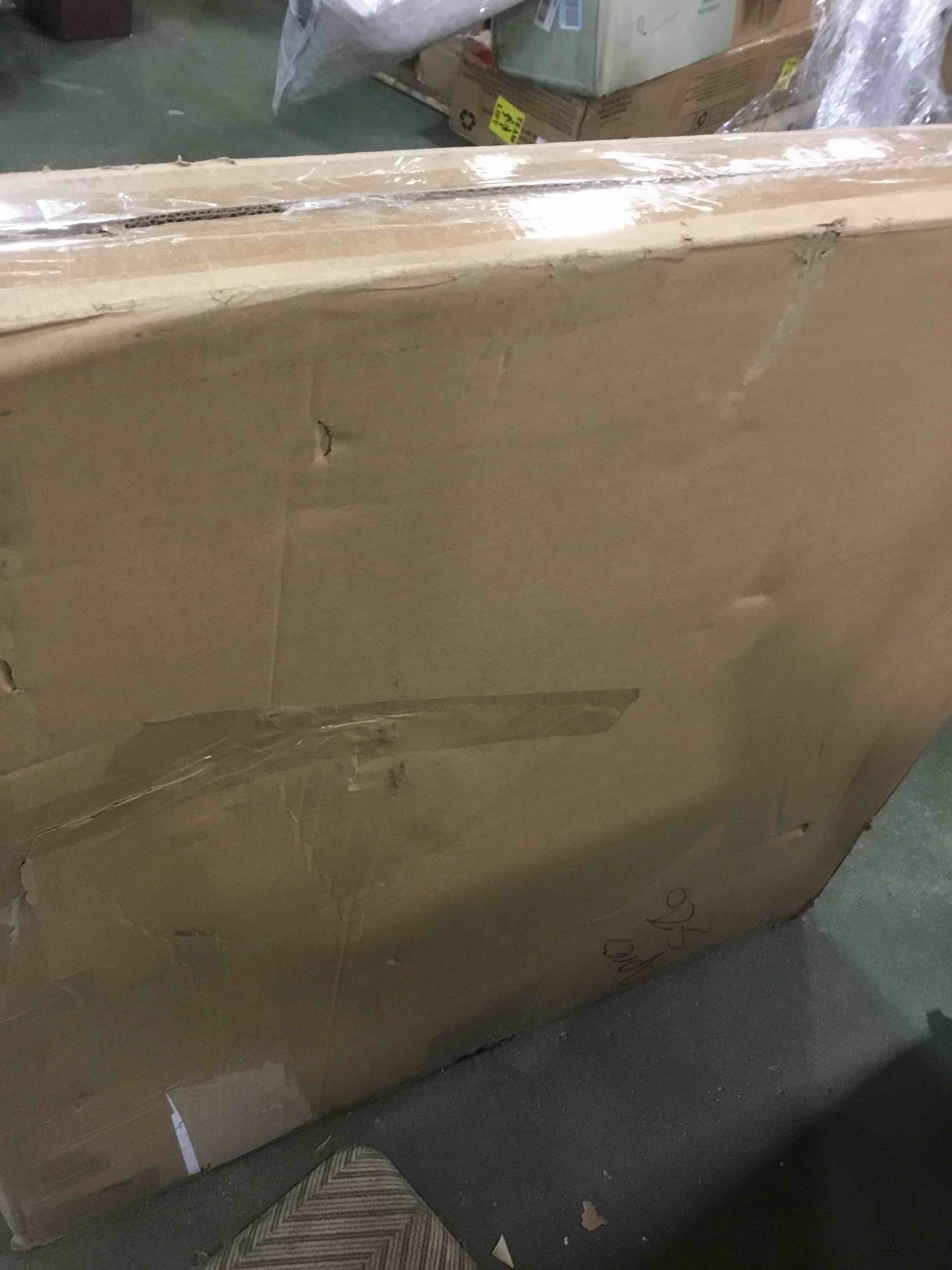 https://s3.amazonaws.com/lotting-images-prod/bidfta/RED5293764_1704283516096.jpeg