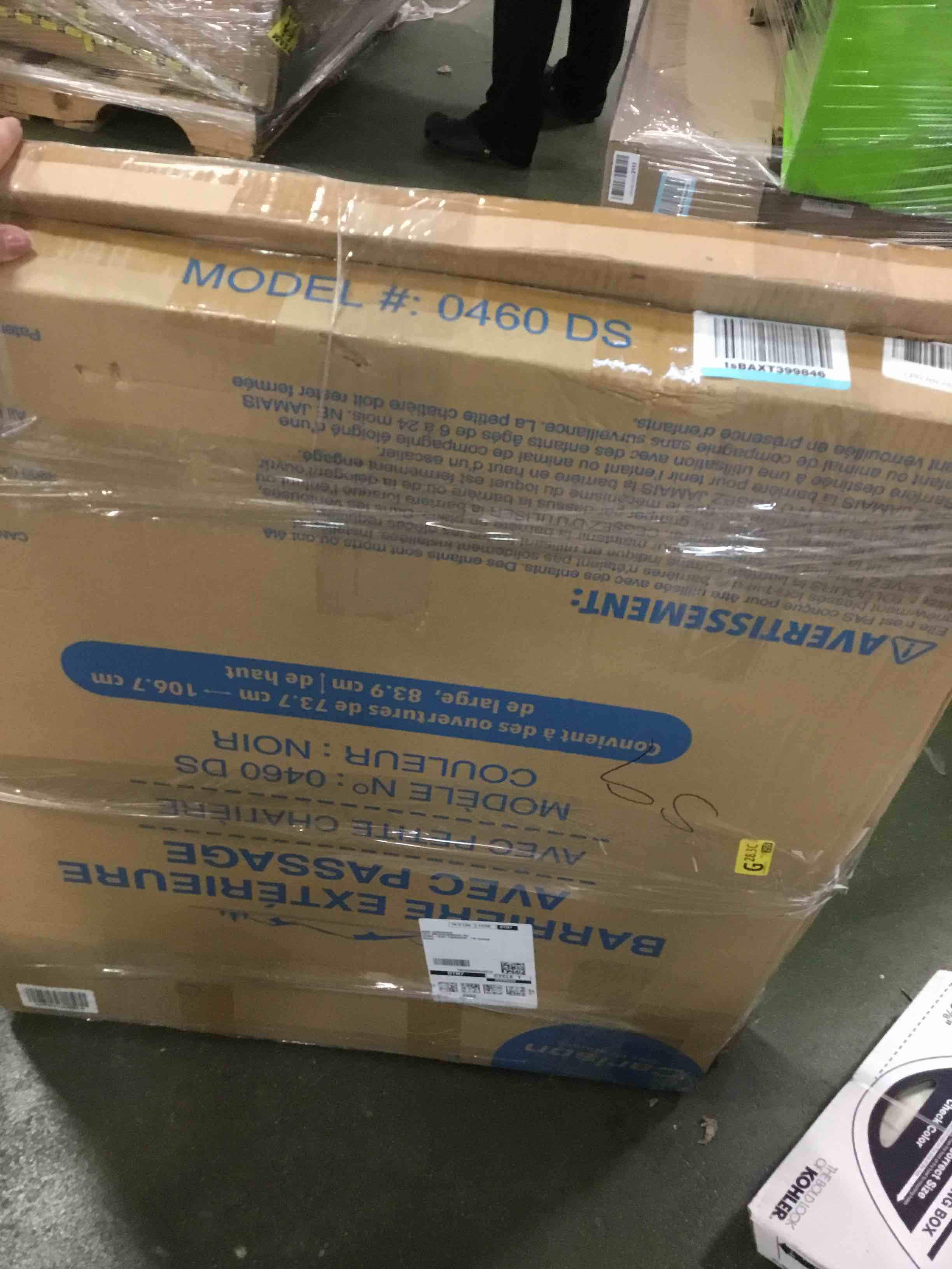 https://s3.amazonaws.com/lotting-images-prod/bidfta/RED5293810_1704289257711.jpeg