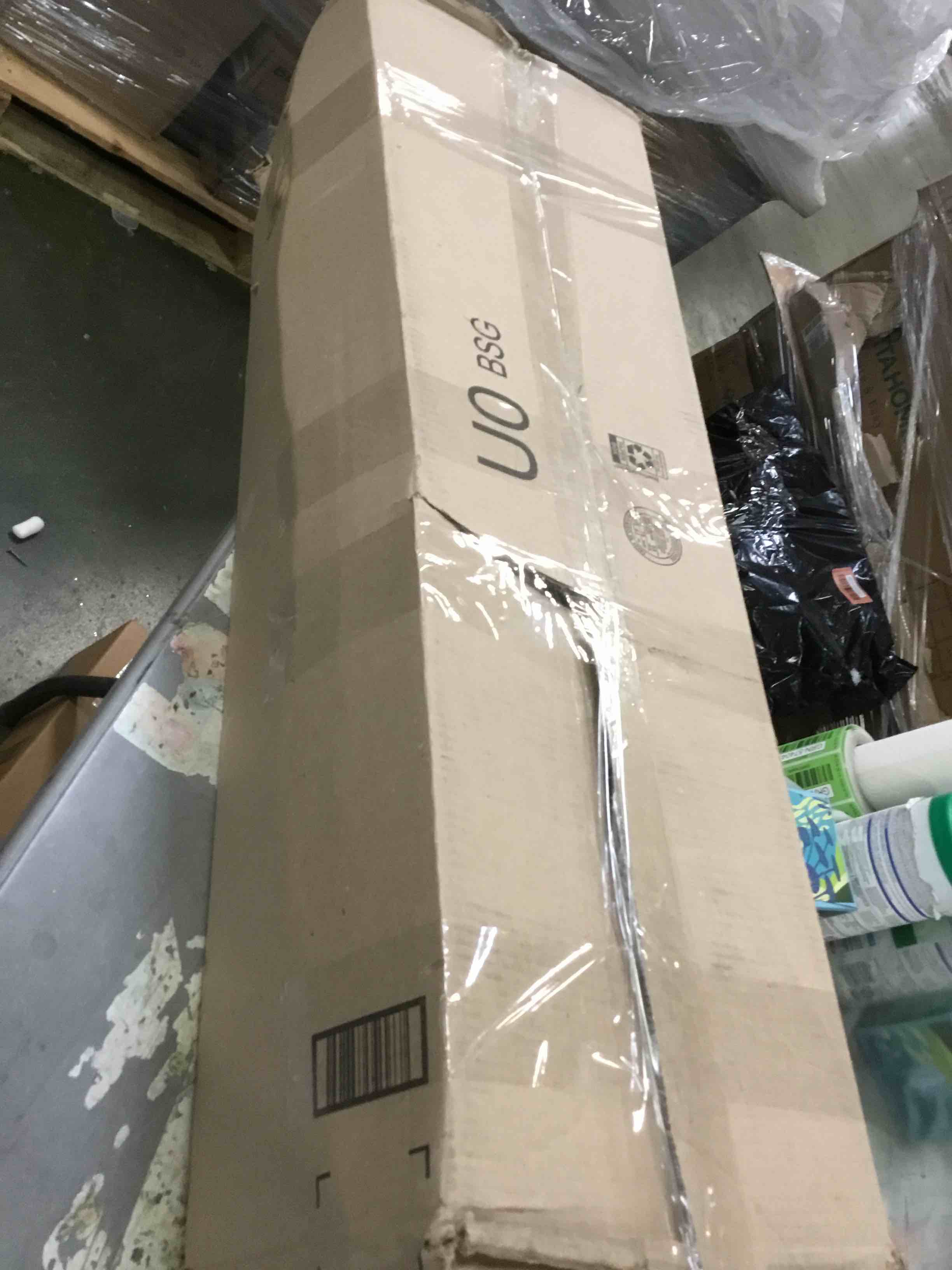 https://s3.amazonaws.com/lotting-images-prod/bidfta/RED5293908_1704302688800.jpeg
