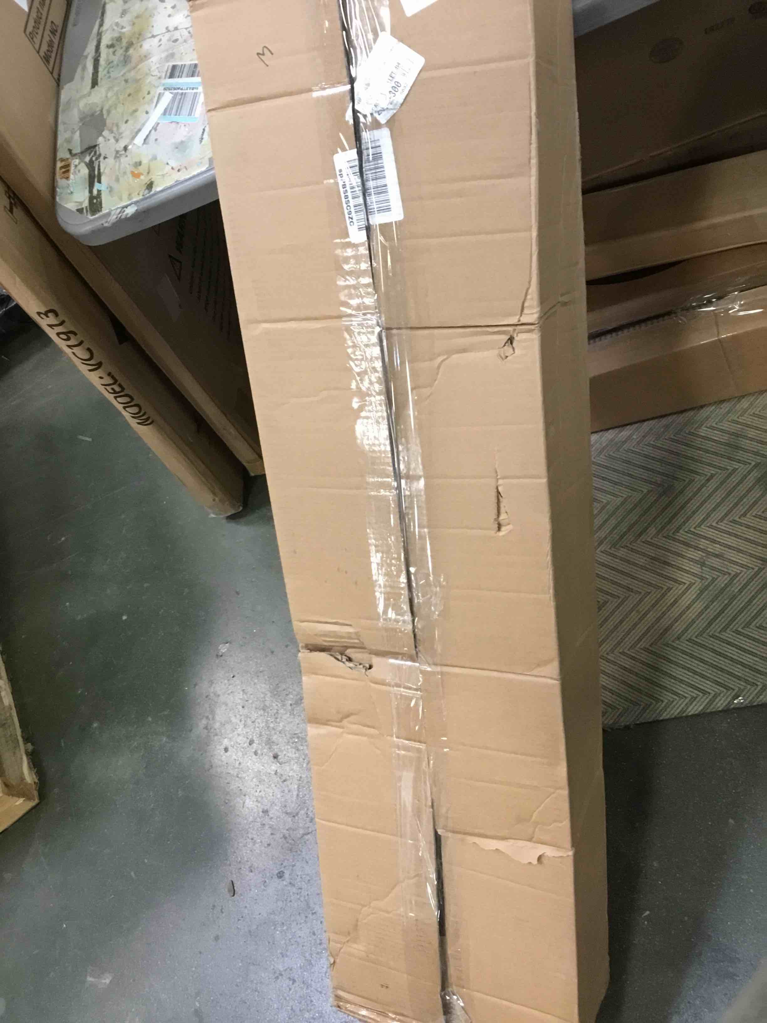 https://s3.amazonaws.com/lotting-images-prod/bidfta/RED5293918_1704306304120.jpeg