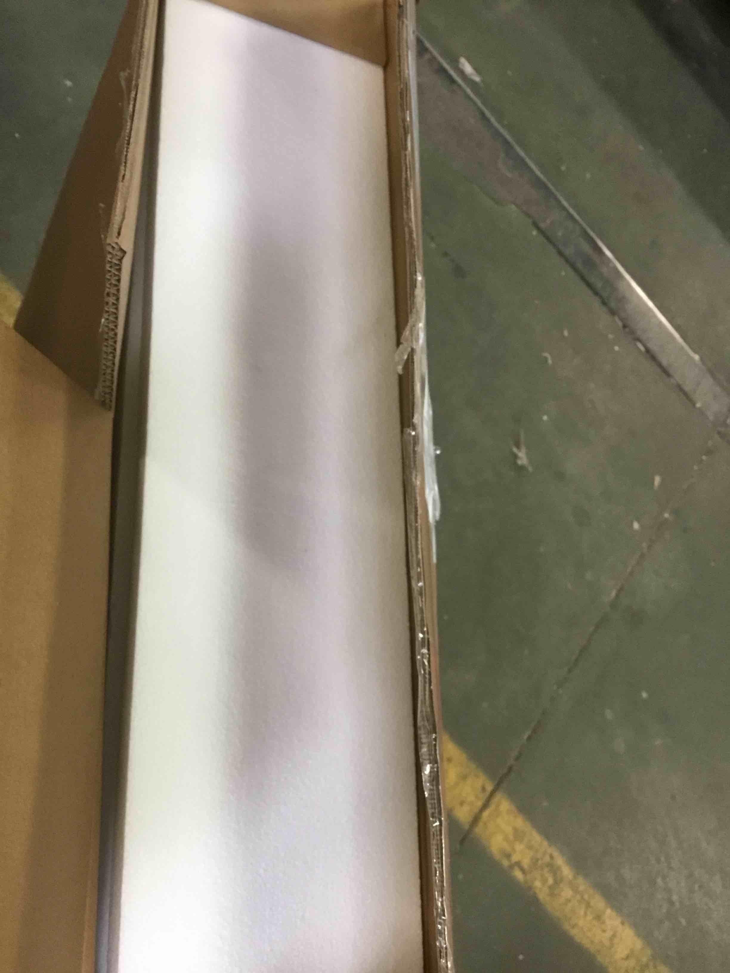 https://s3.amazonaws.com/lotting-images-prod/bidfta/RED5293925_1704307371212.jpeg