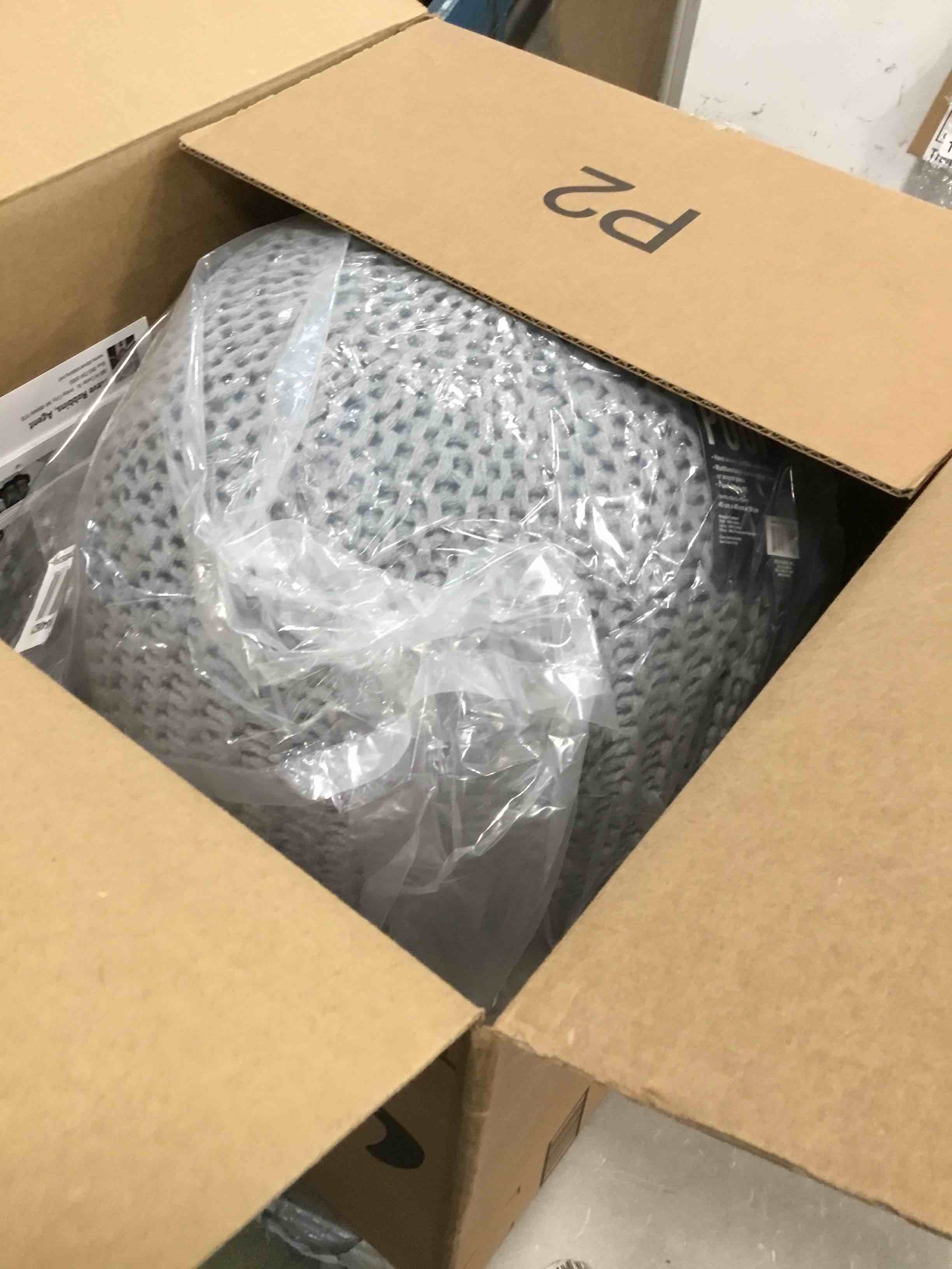 https://s3.amazonaws.com/lotting-images-prod/bidfta/RED5295820_1703705321390.jpeg