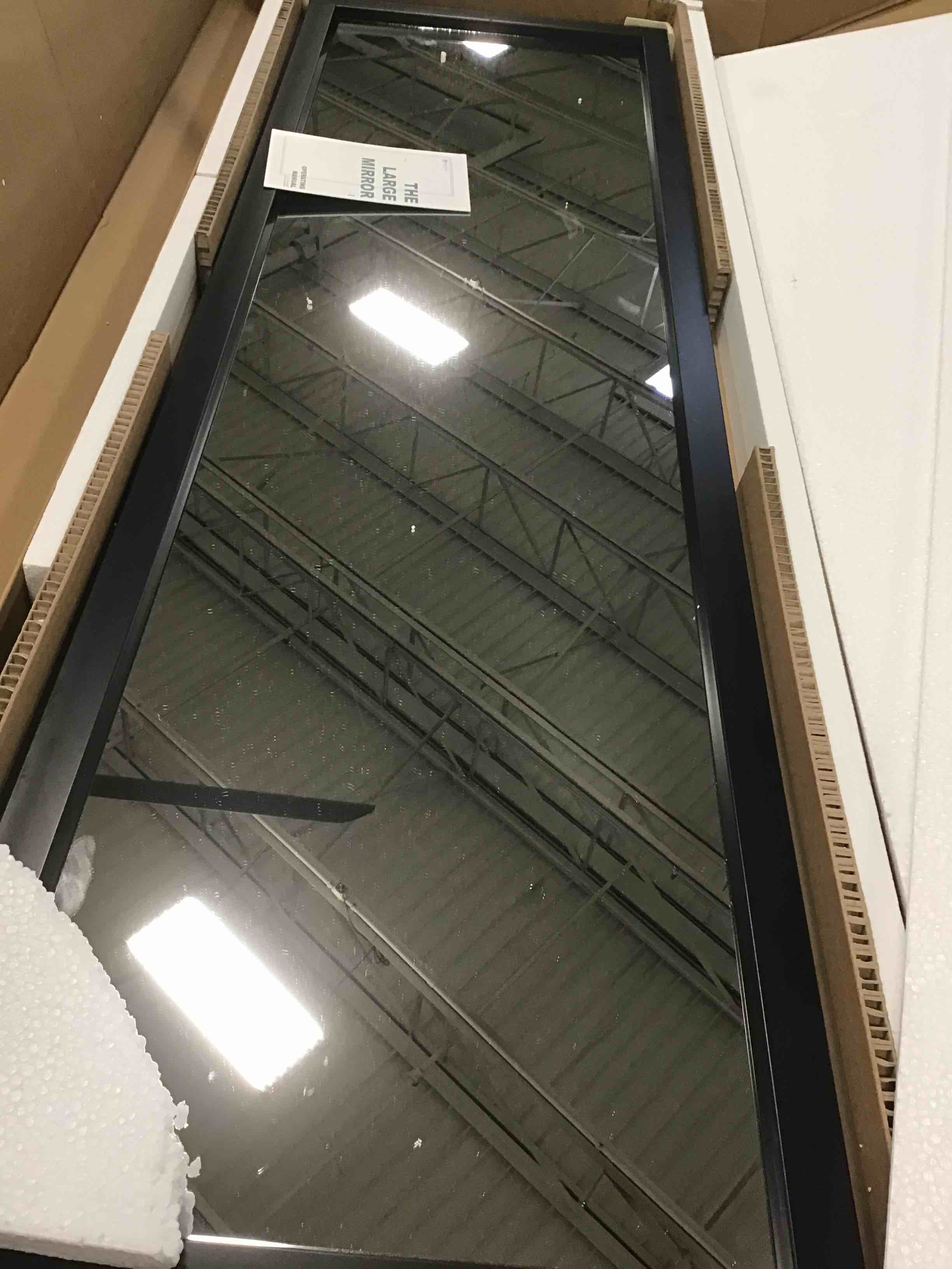 https://s3.amazonaws.com/lotting-images-prod/bidfta/RED5296411_1704209437365.jpeg