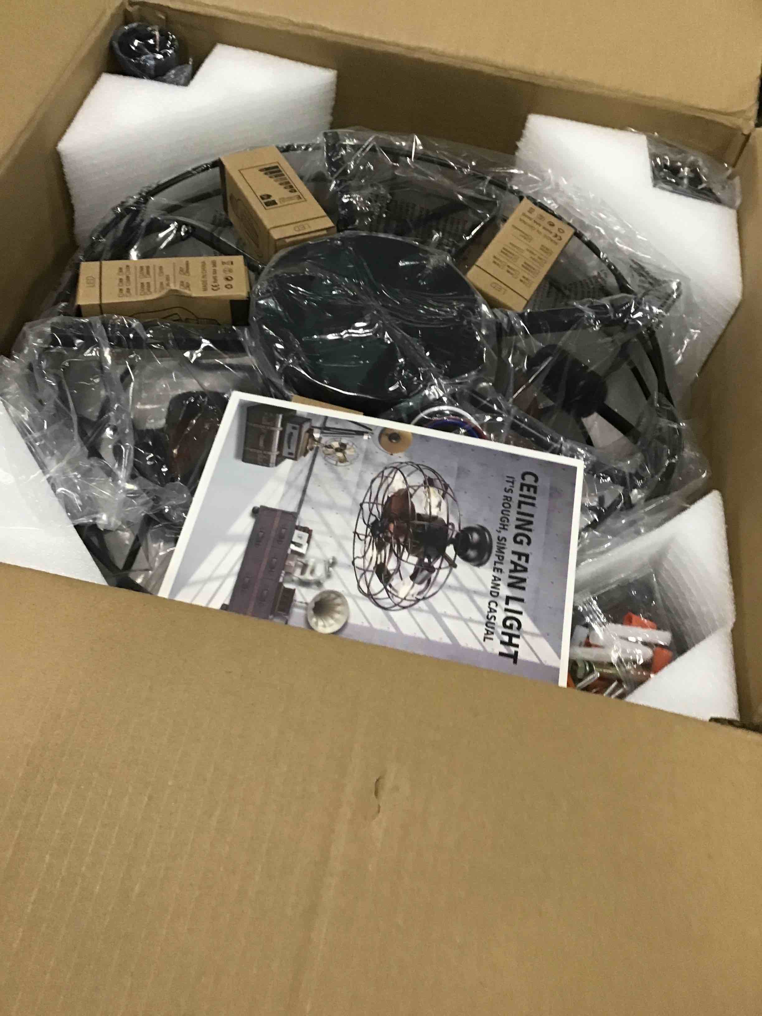 https://s3.amazonaws.com/lotting-images-prod/bidfta/RED5296595_1704289591201.jpeg